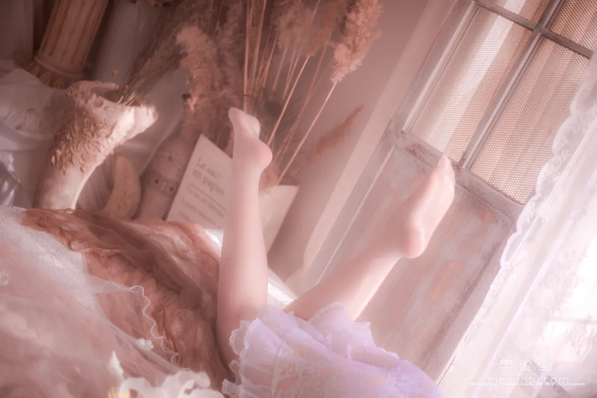 [Cosplay] Pipi Naike Keai Lela, Hazy Wedding Dress Photo Set photo 25