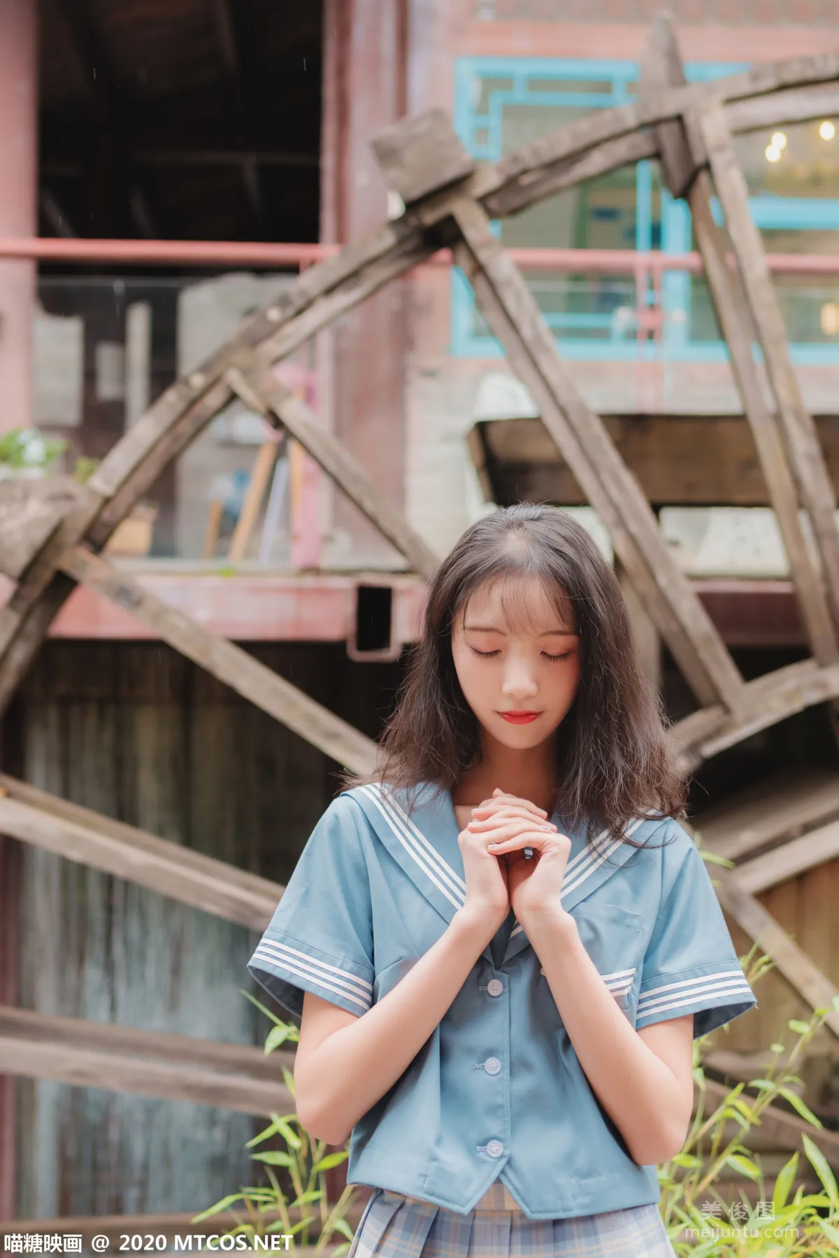 [喵糖映画] VOL.257 《夏日制服》 写真集24