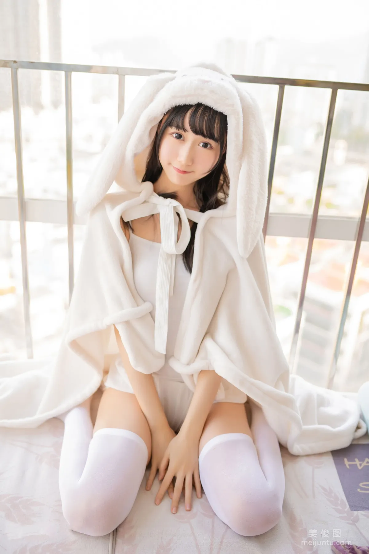 [喵糖映画] VOL.245 《浴巾兔子》 写真集17