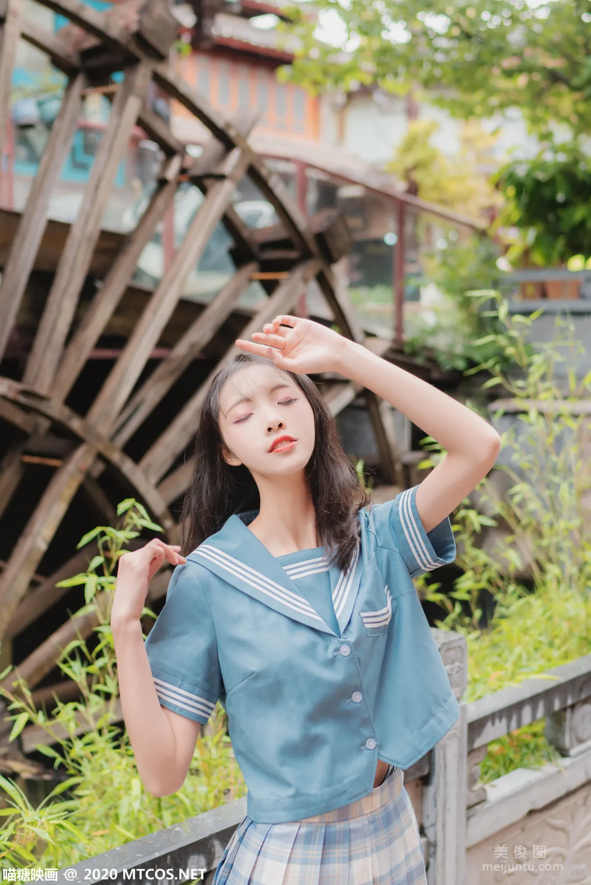 [喵糖映画] VOL.257 《夏日制服》 写真集23
