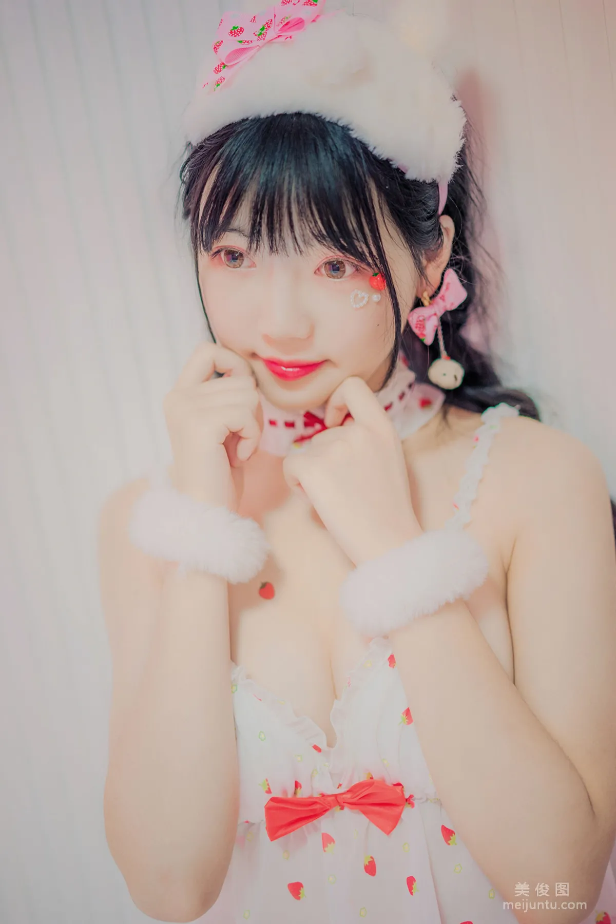 [喵糖映畫] VOL.252 《草莓妹妹》 寫真集 36