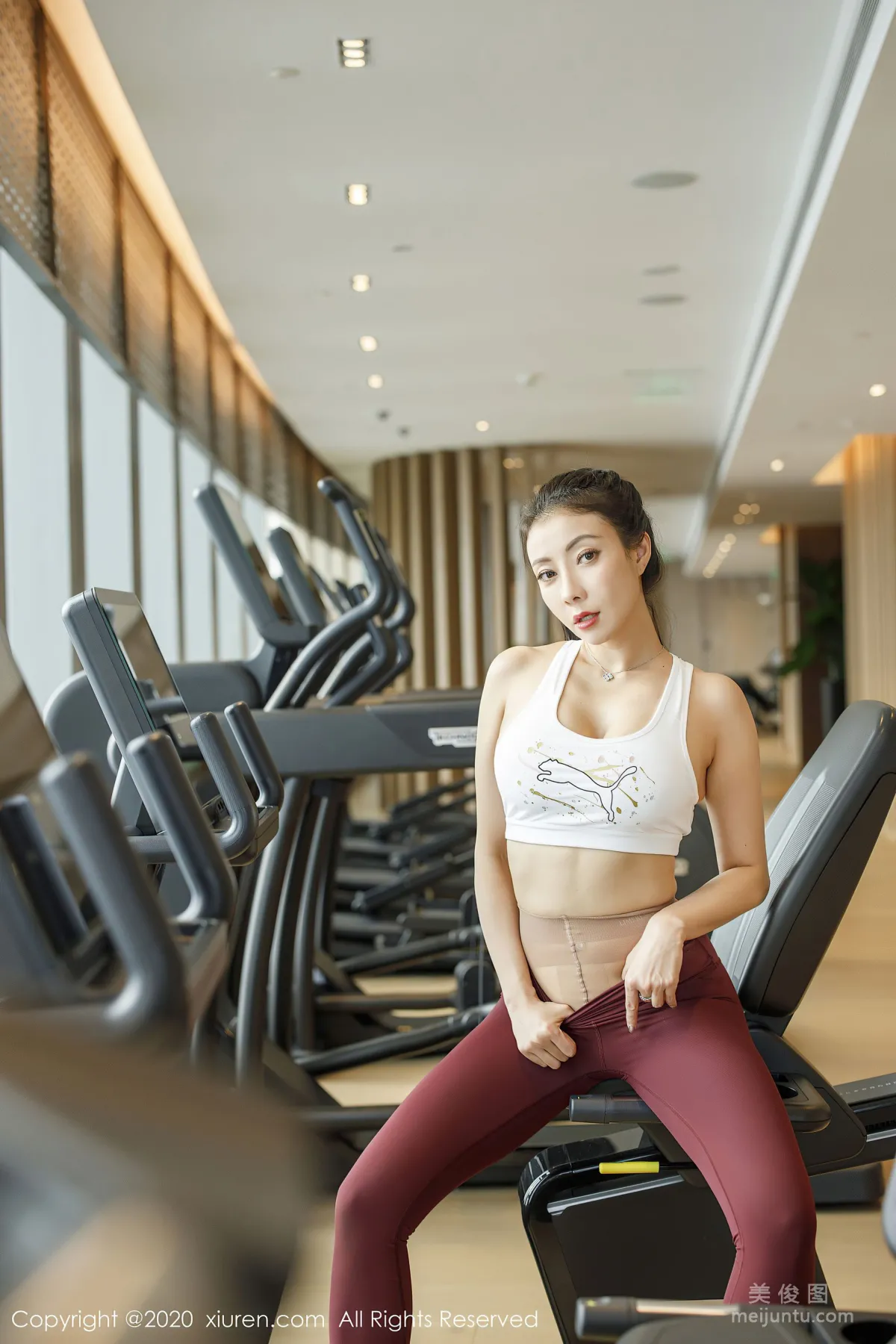 [秀人XIUREN] No.2332 果兒Victoria - 時尚運動内衣與極緻絲襪 55