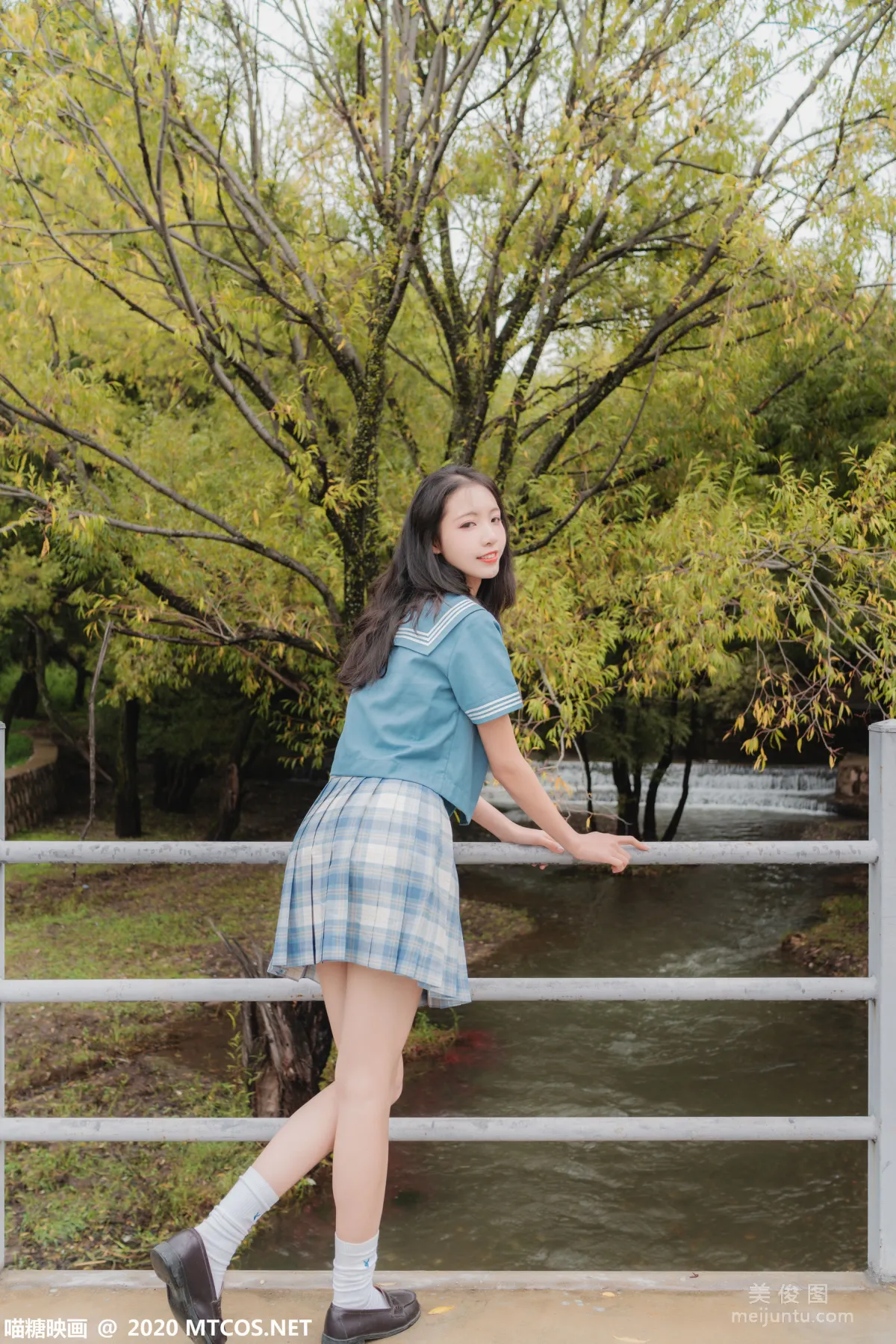 [喵糖映画] VOL.257 《夏日制服》 写真集25
