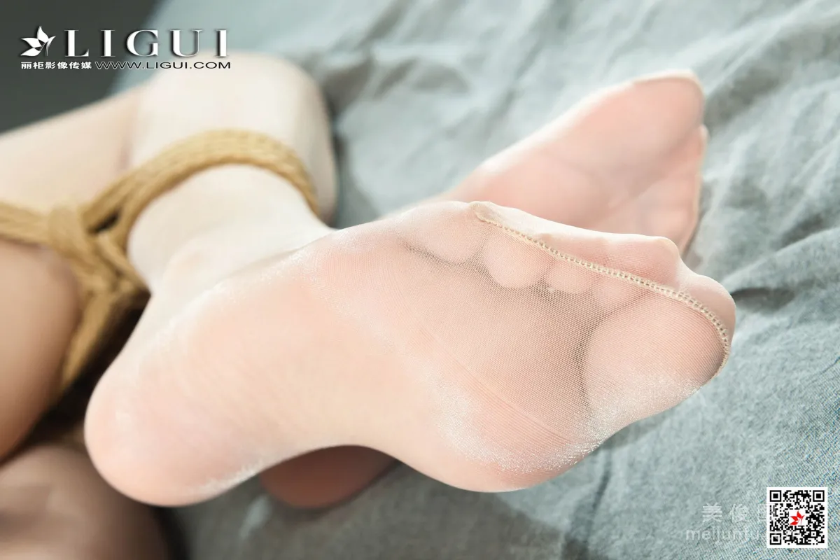[麗櫃美束Ligui] Model 兔子《肉絲捆綁繩藝》 寫真集 30