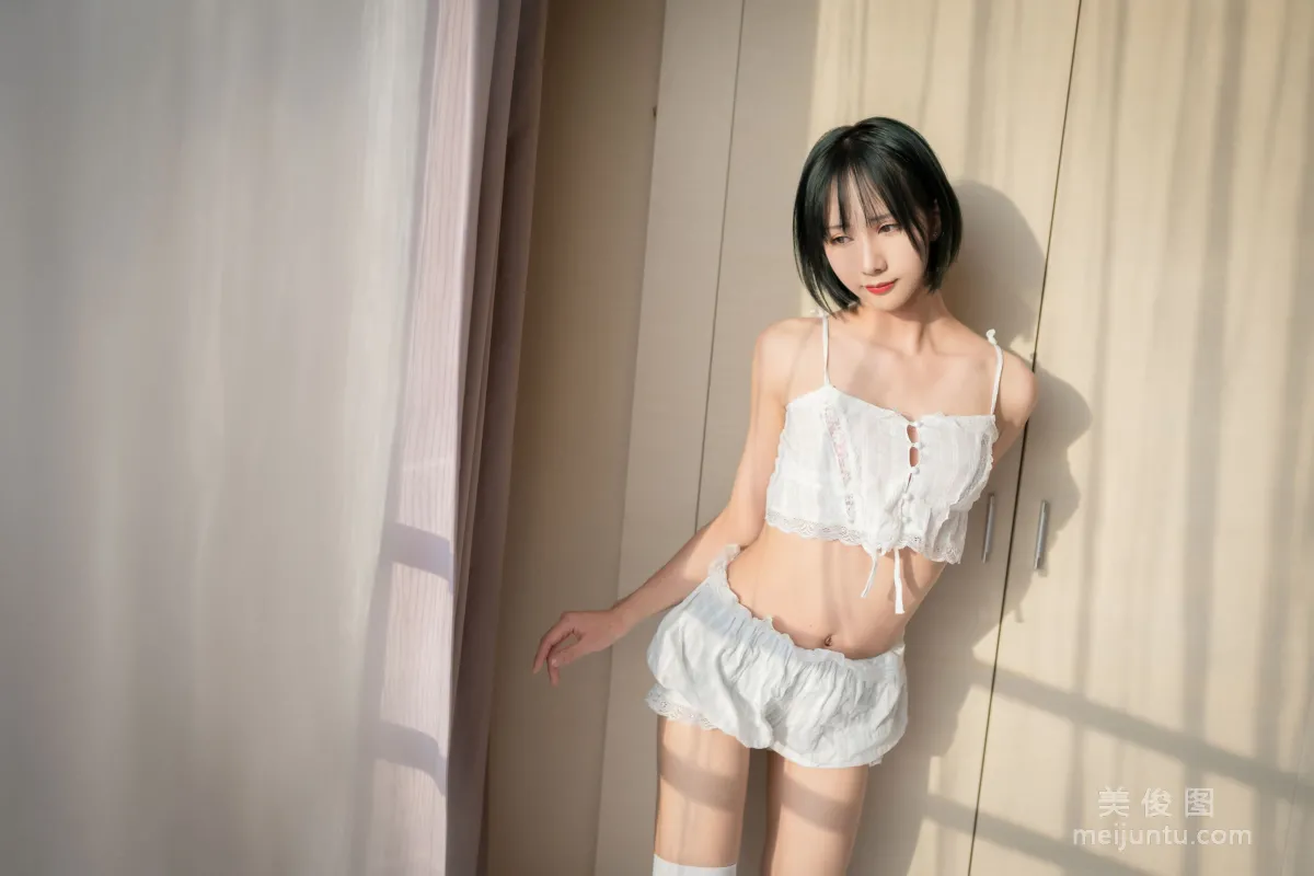 [喵糖映画] VOL.248 《慵懒的阳光》 写真集29