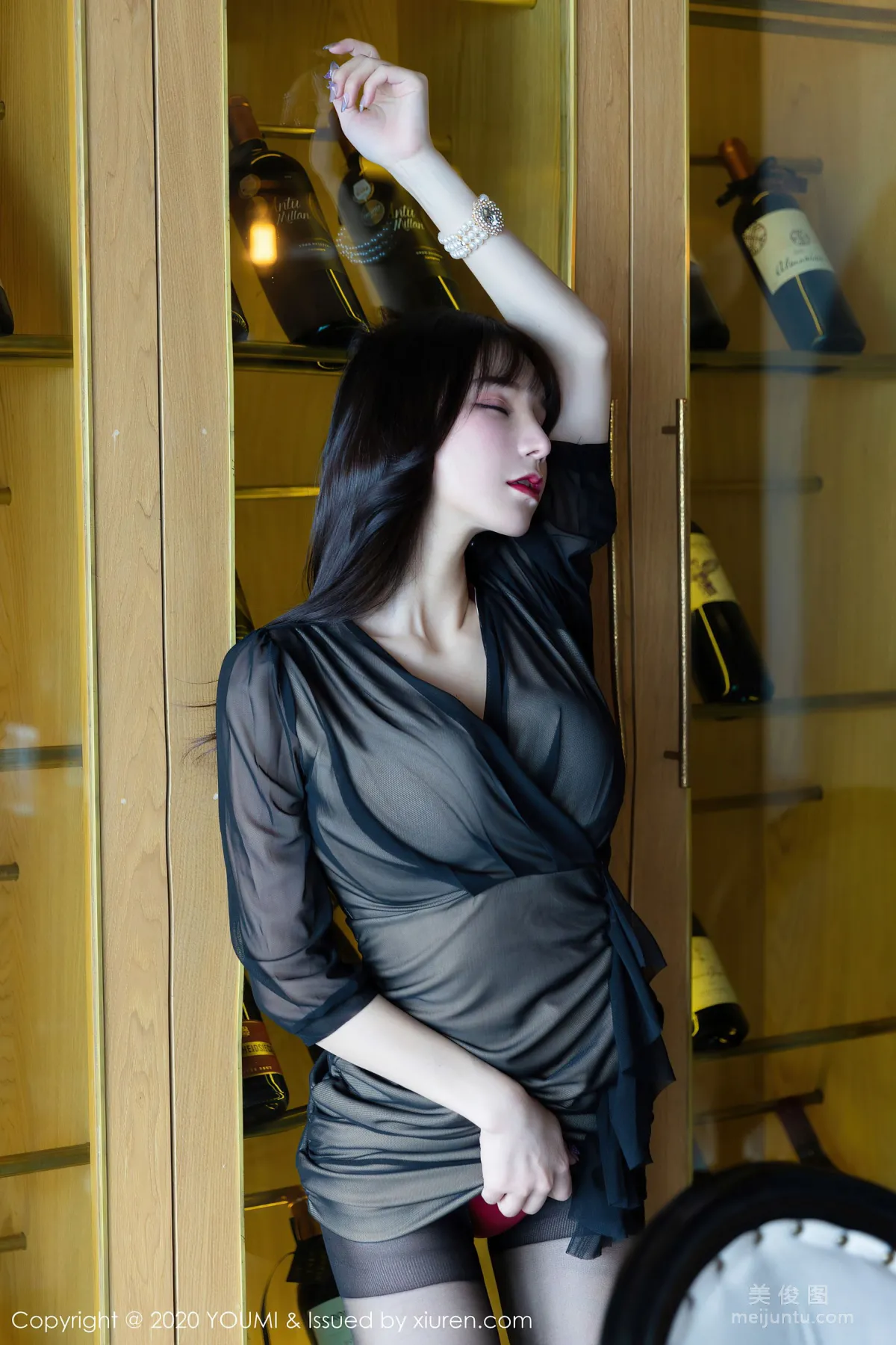 [YouMi] Vol.482 Zhou Yuxi Sandy, Elegant Dress Series photo 1