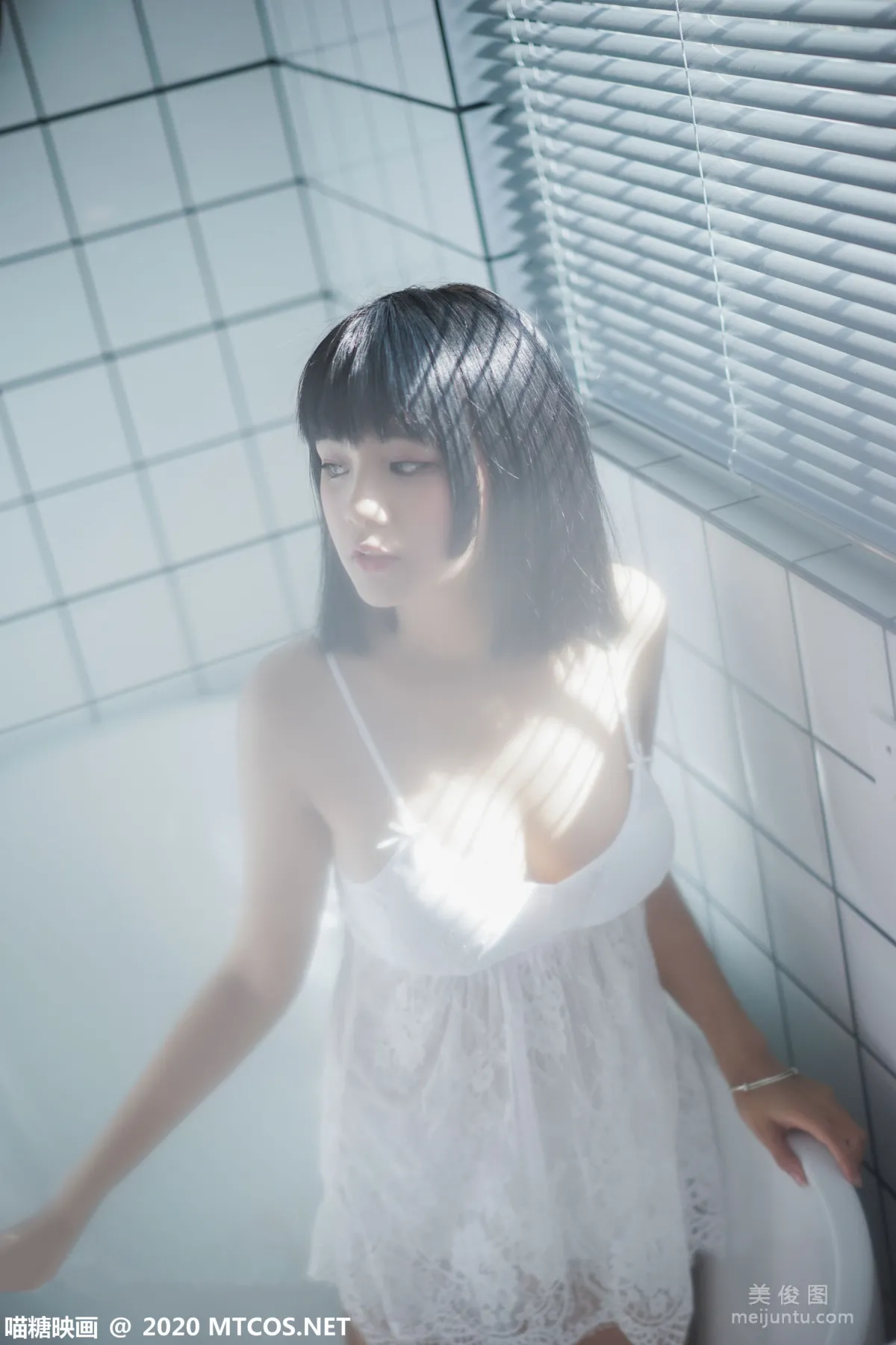 [喵糖映画] VOL.255 《浴缸里的兔子》 写真集8