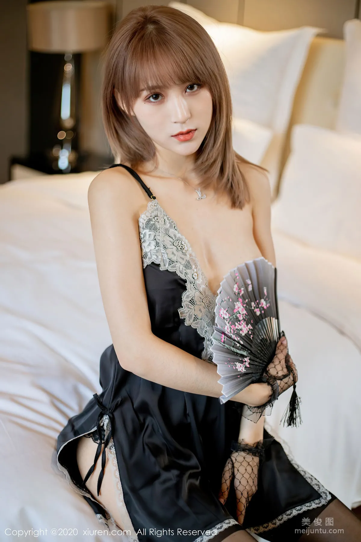 [秀人XIUREN] No.2360 周慕汐fairy -情趣制服系列 17
