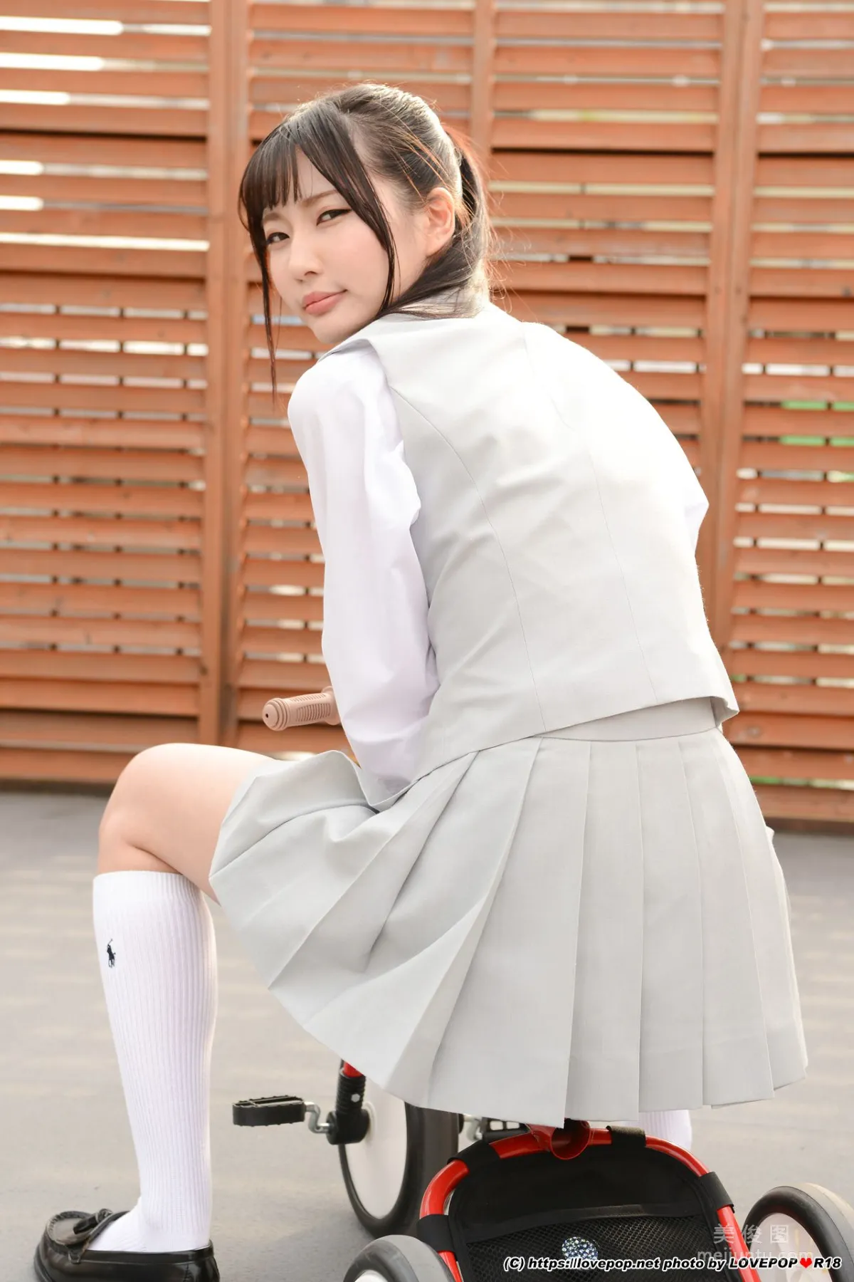 [LOVEPOP] 宇佐木あいか Photoset 05 写真集4