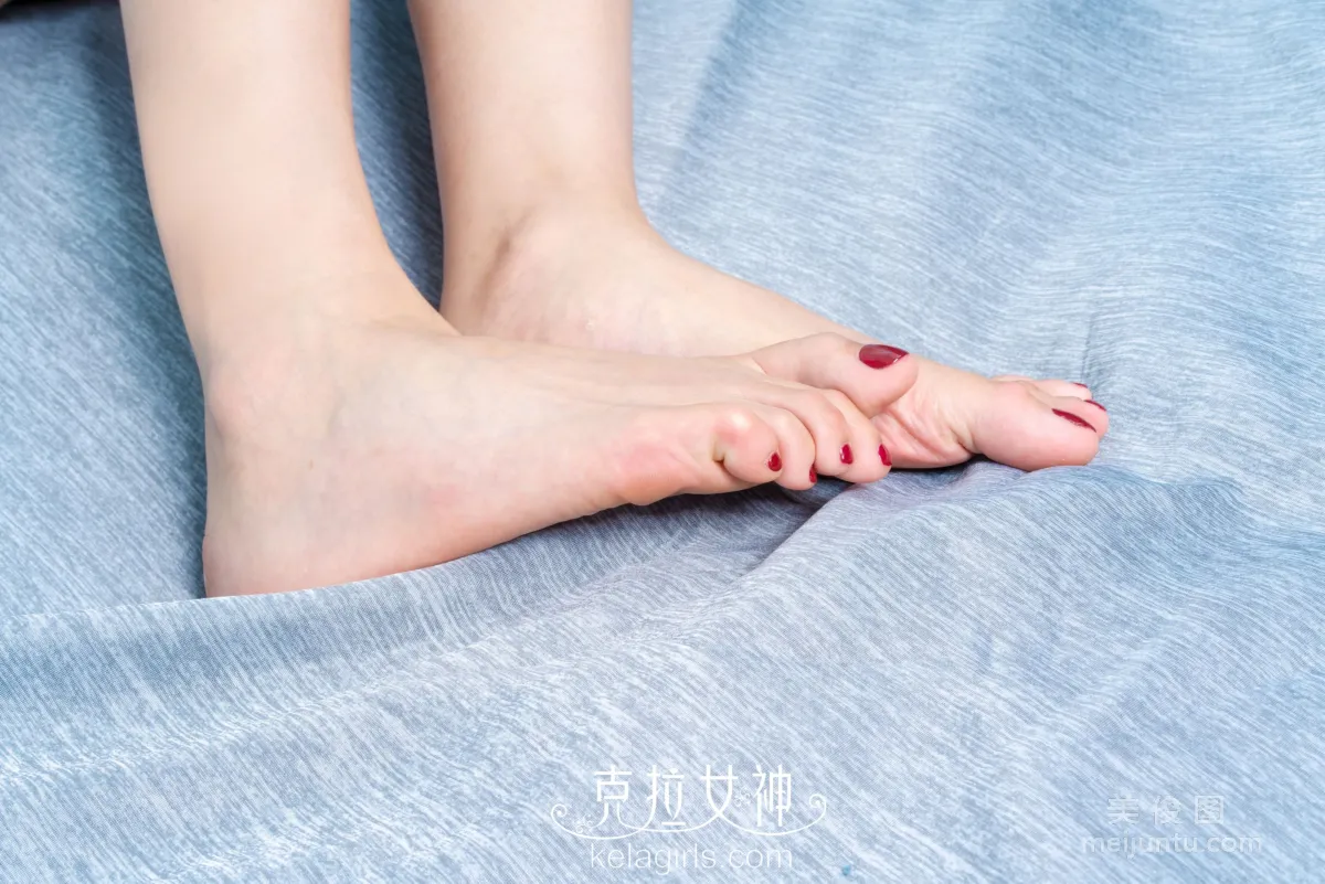 [Kelagirls] Xuan Zi - Soft Red Fragrant Feet photo 22