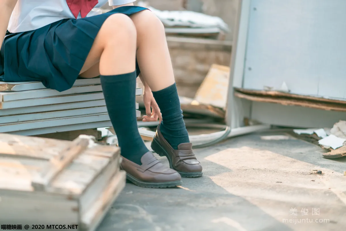 [喵糖映画] JKL.021 天台JK制服 写真集33