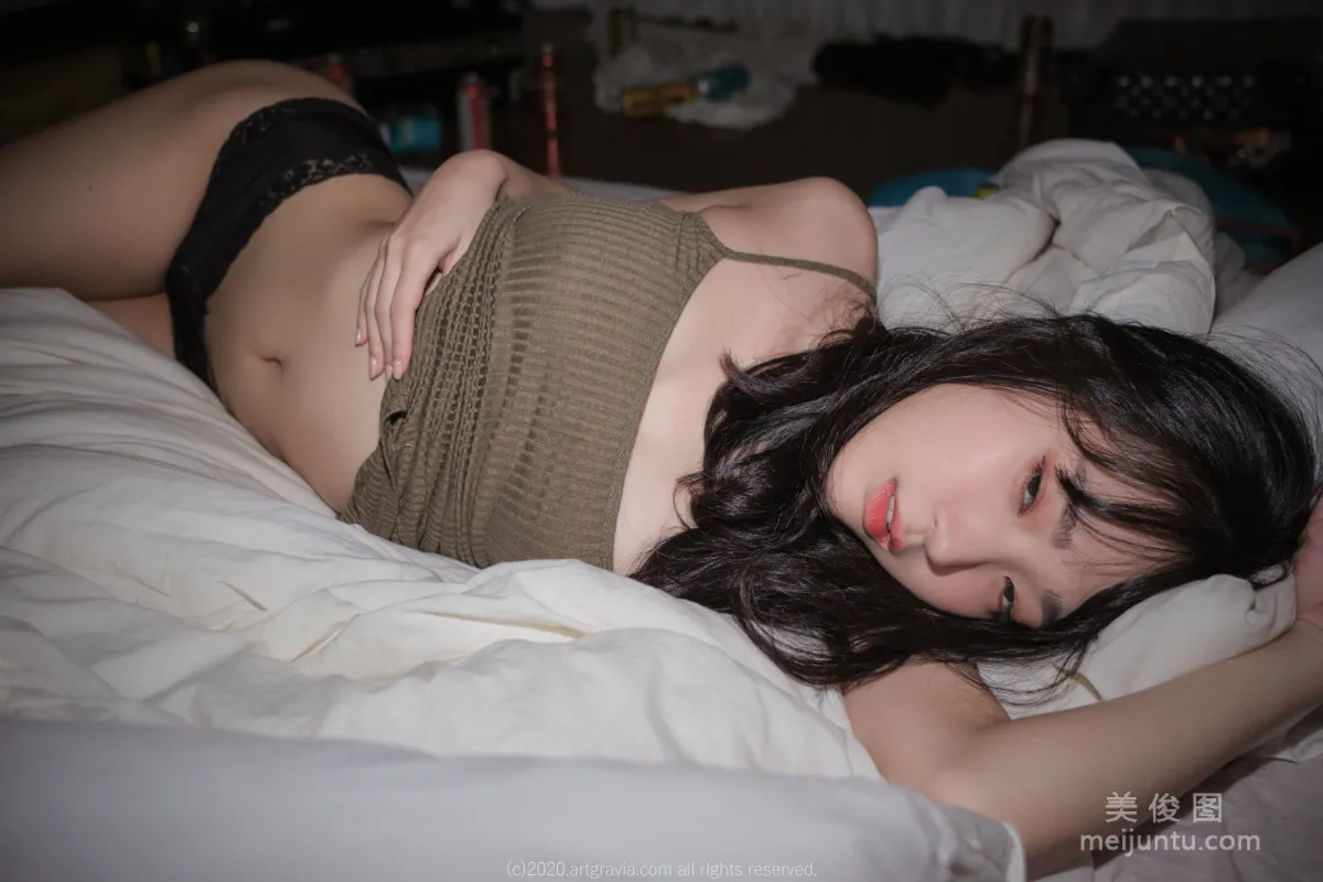 [ARTGRAVIA] VOL.190 姜仁卿 - 巨乳吊帶裙少女 73