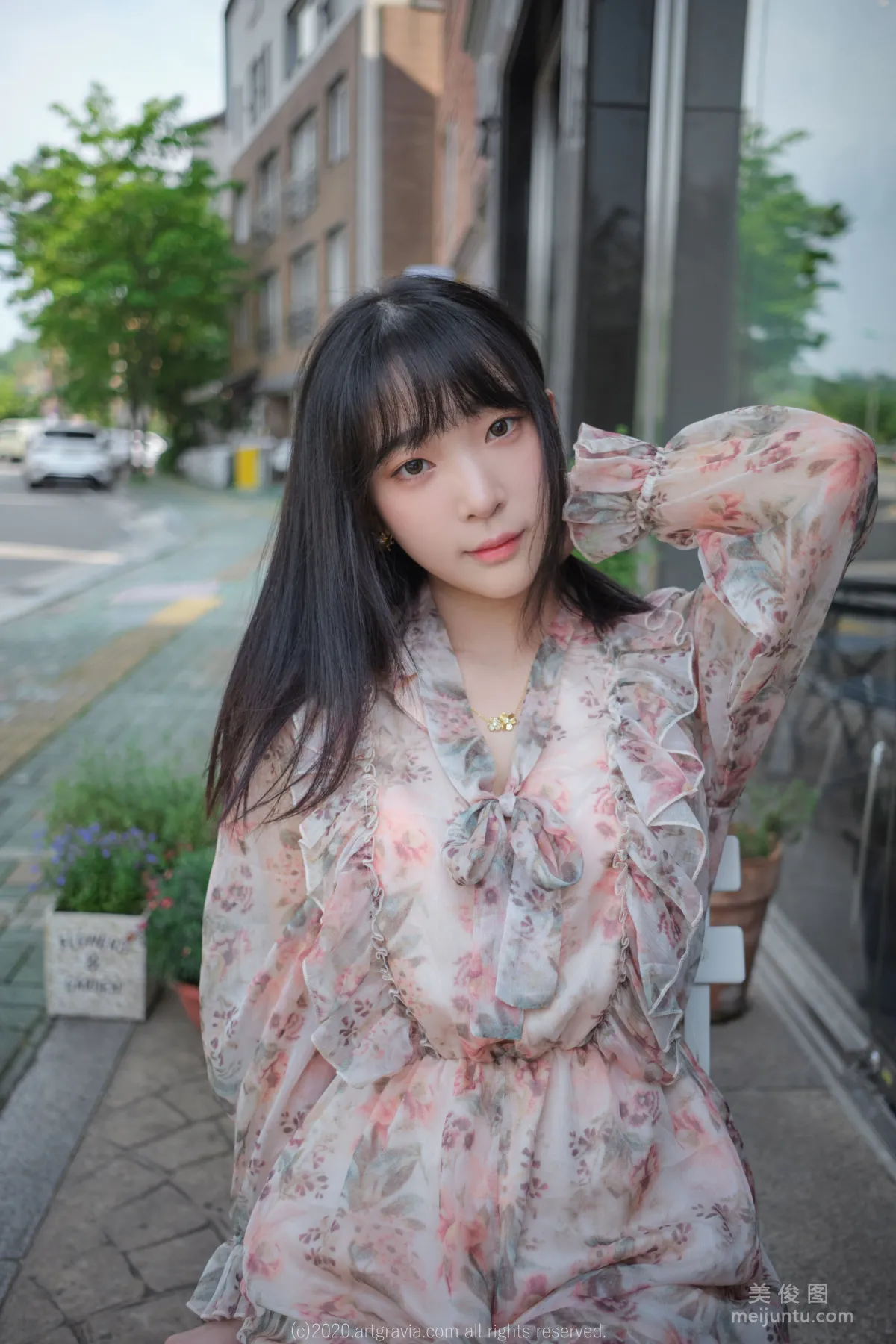 [ARTGRAVIA] VOL.180 Jiang Renqing, Temptation of the Girl in a Floral Dress photo 2