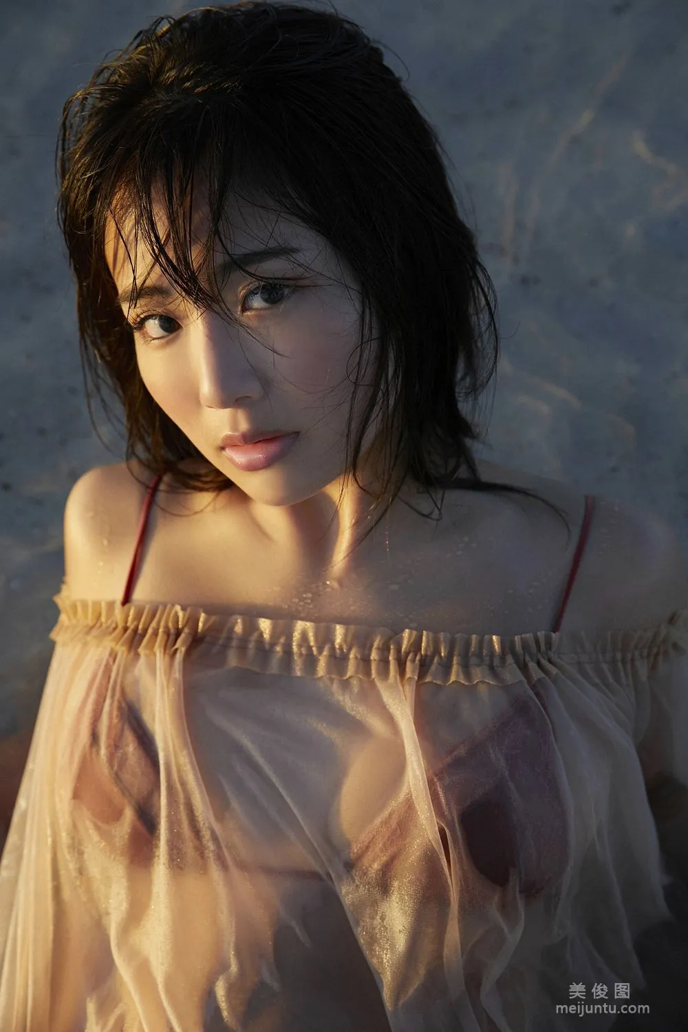  [YS-Web] Vol.843 平嶋夏海 Natsumi Hirajima 写真集82