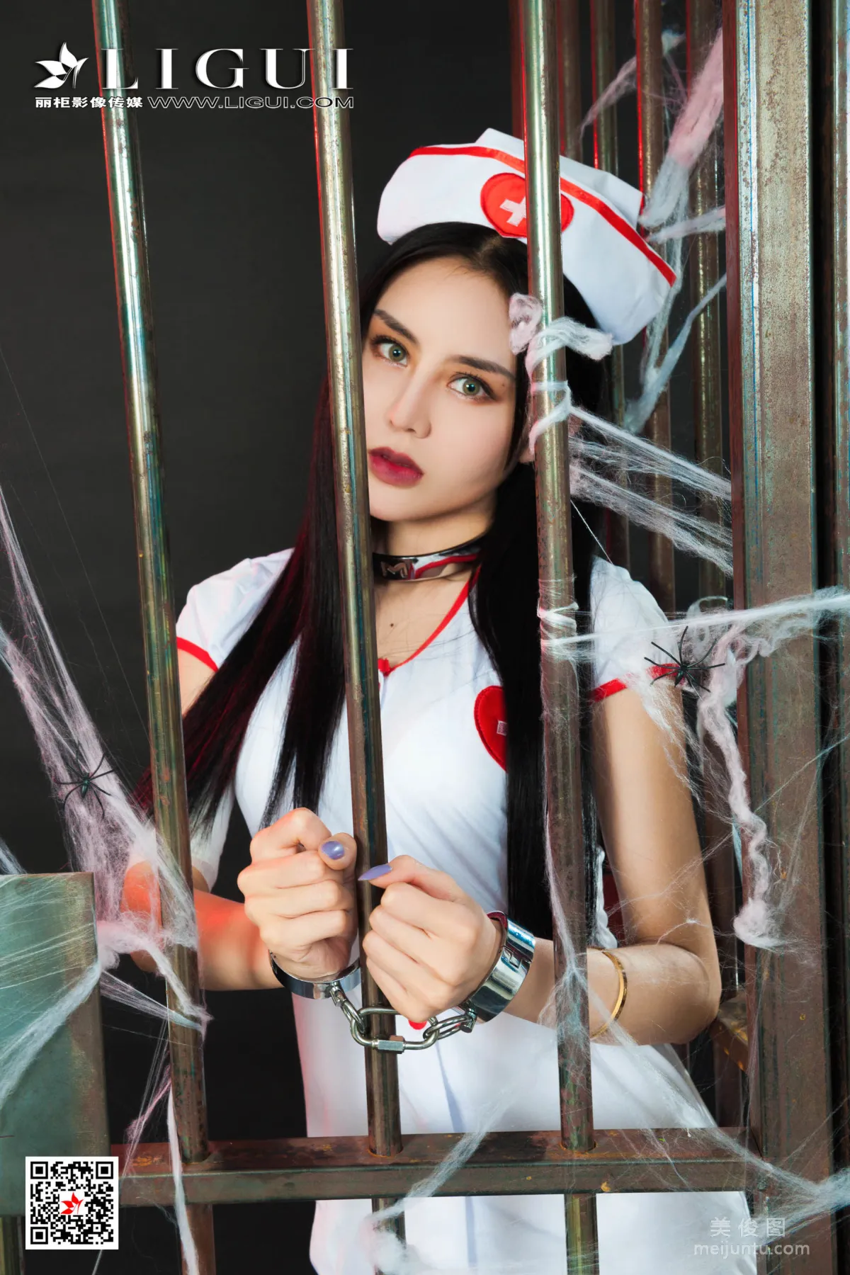 [麗櫃美束Ligui] Model 涼兒 - 護士鐐铐制服絲襪人體 4