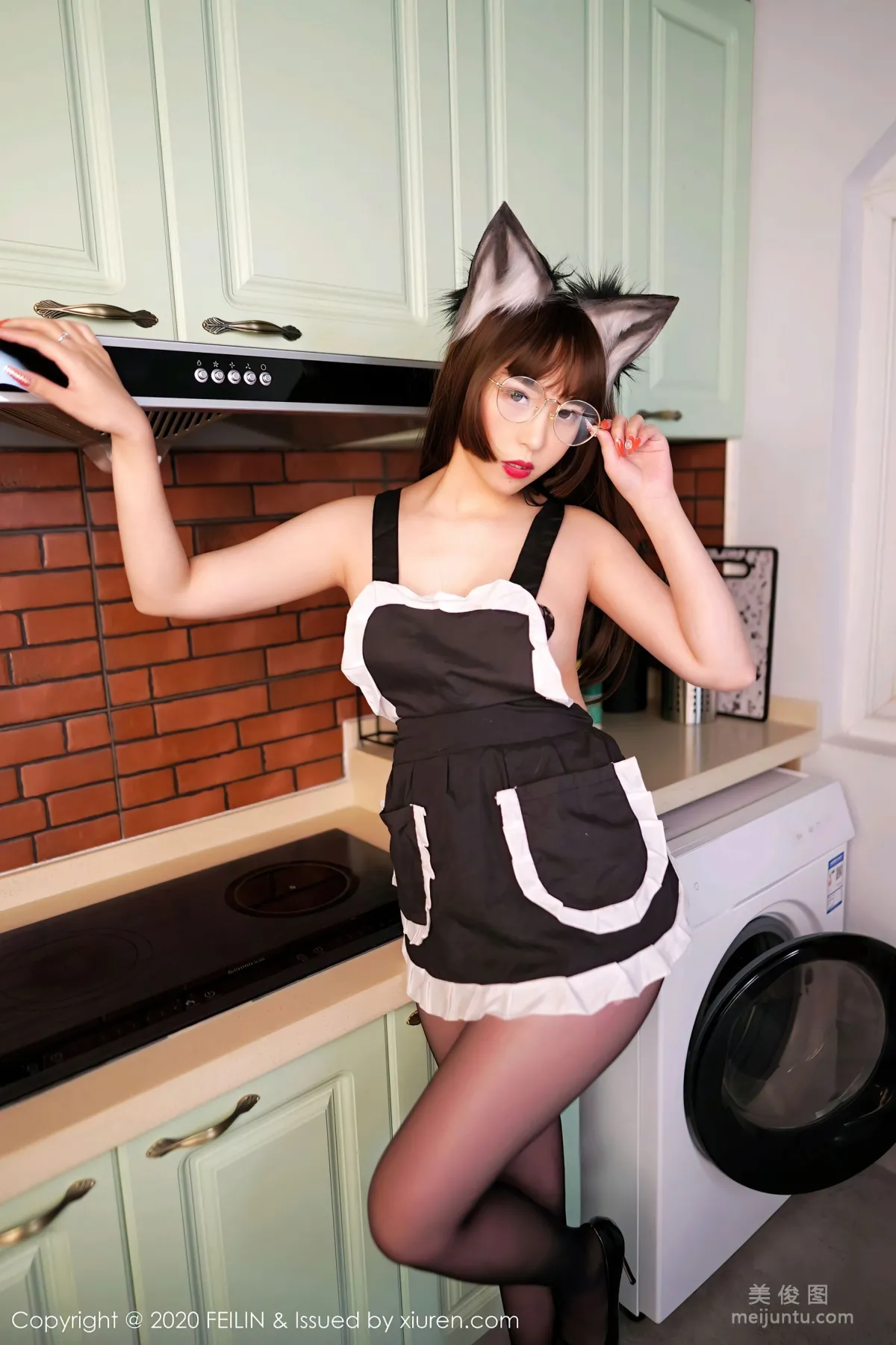 [嗲囡囡FEILIN] VOL.334 小波多 - 性感連體衣寫真 52