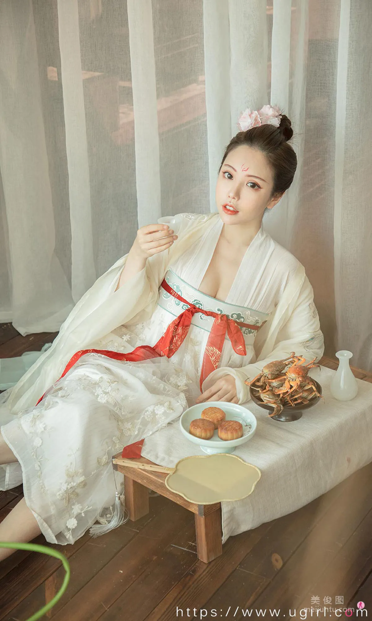 [Ugirls App] No.1923 Ni Xiaoyao, Flowers Fill the Moonlit Night photo 34