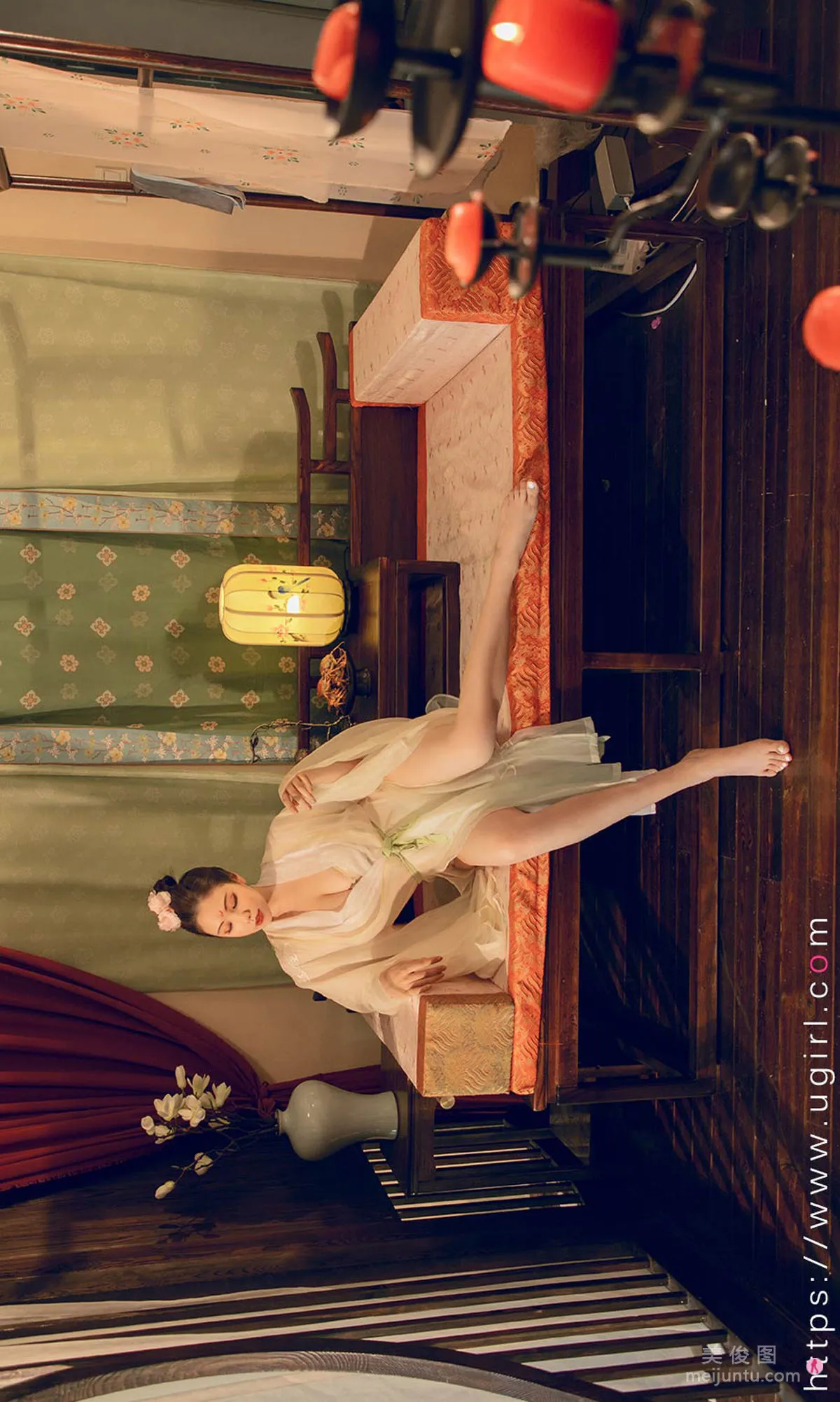 [Ugirls App] No.1923 Ni Xiaoyao, Flowers Fill the Moonlit Night photo 9