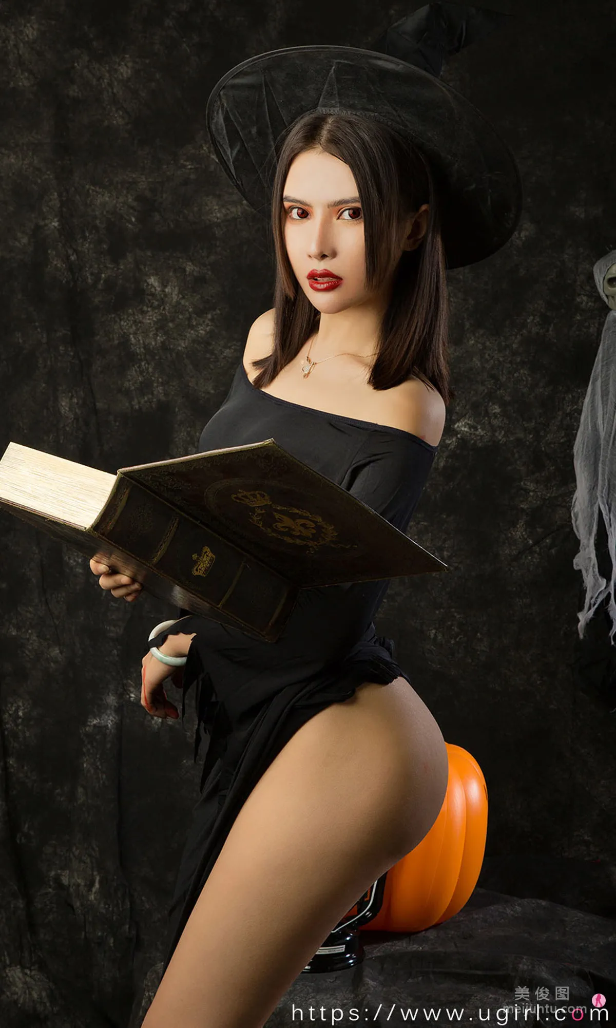 [Ugirls App] No.1947 Angela Chuchu - Halloween Phantom photo 23