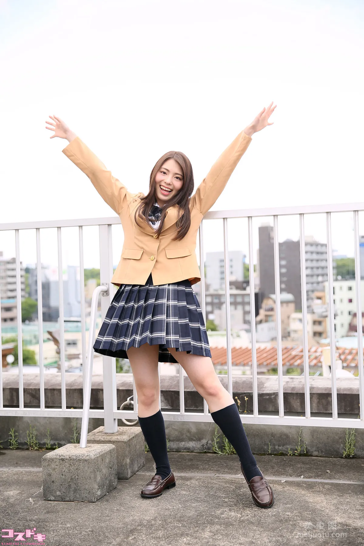 [Cosdoki] Chiaki Narumi 鳴海千秋 narumichiaki3_pic_blazer1+212