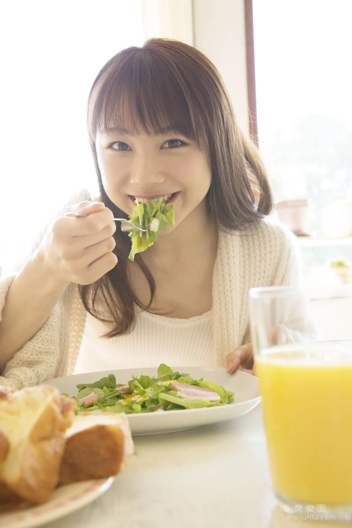 [Hello! Project Digital Books] No.195 石田亜佑美 Ayumi Ishida 3
