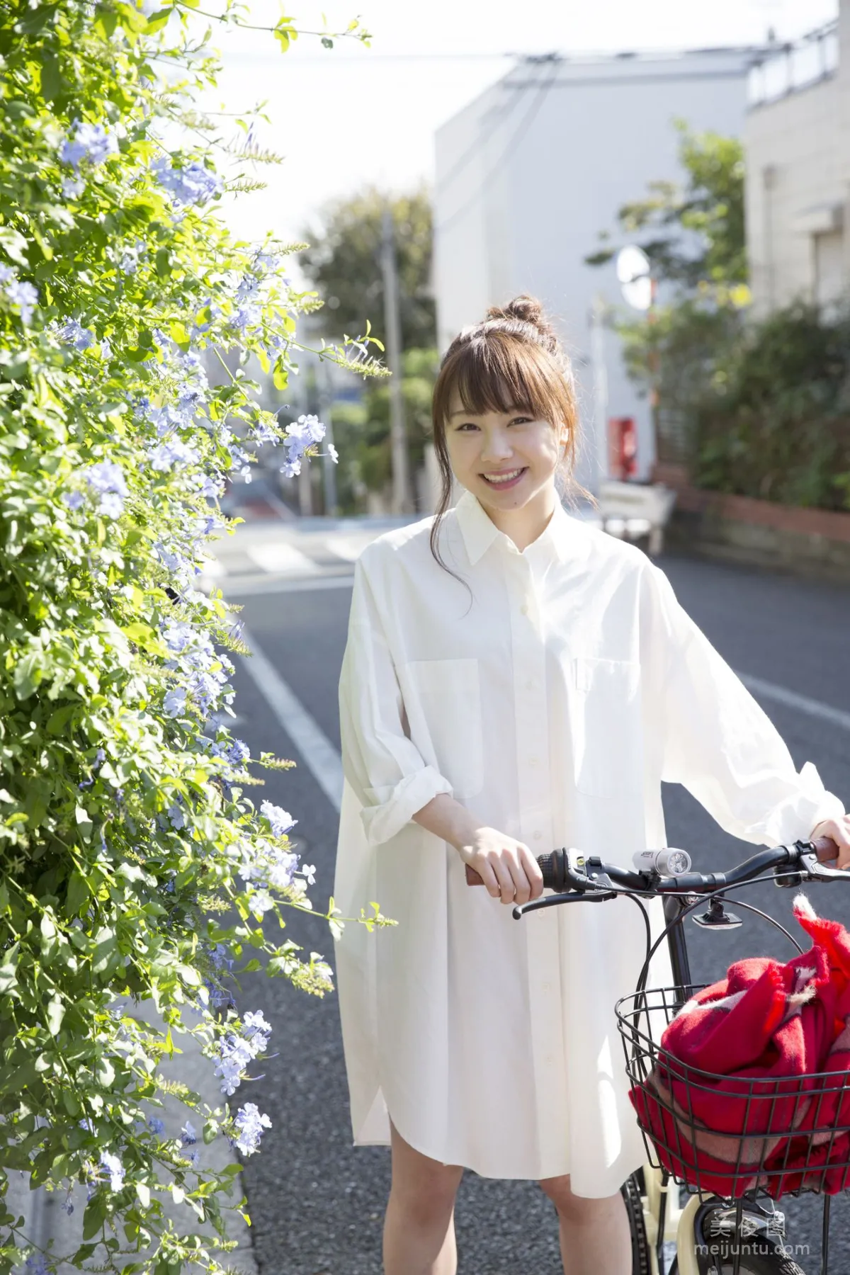 [Hello! Project Digital Books] No.196 Ayumi Ishida 石田亜佑美4
