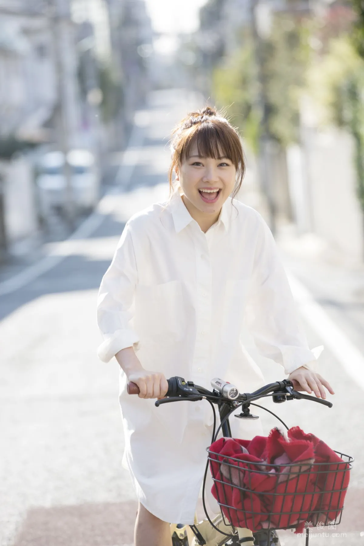 [Hello! Project Digital Books] No.196 Ayumi Ishida 石田亜佑美8