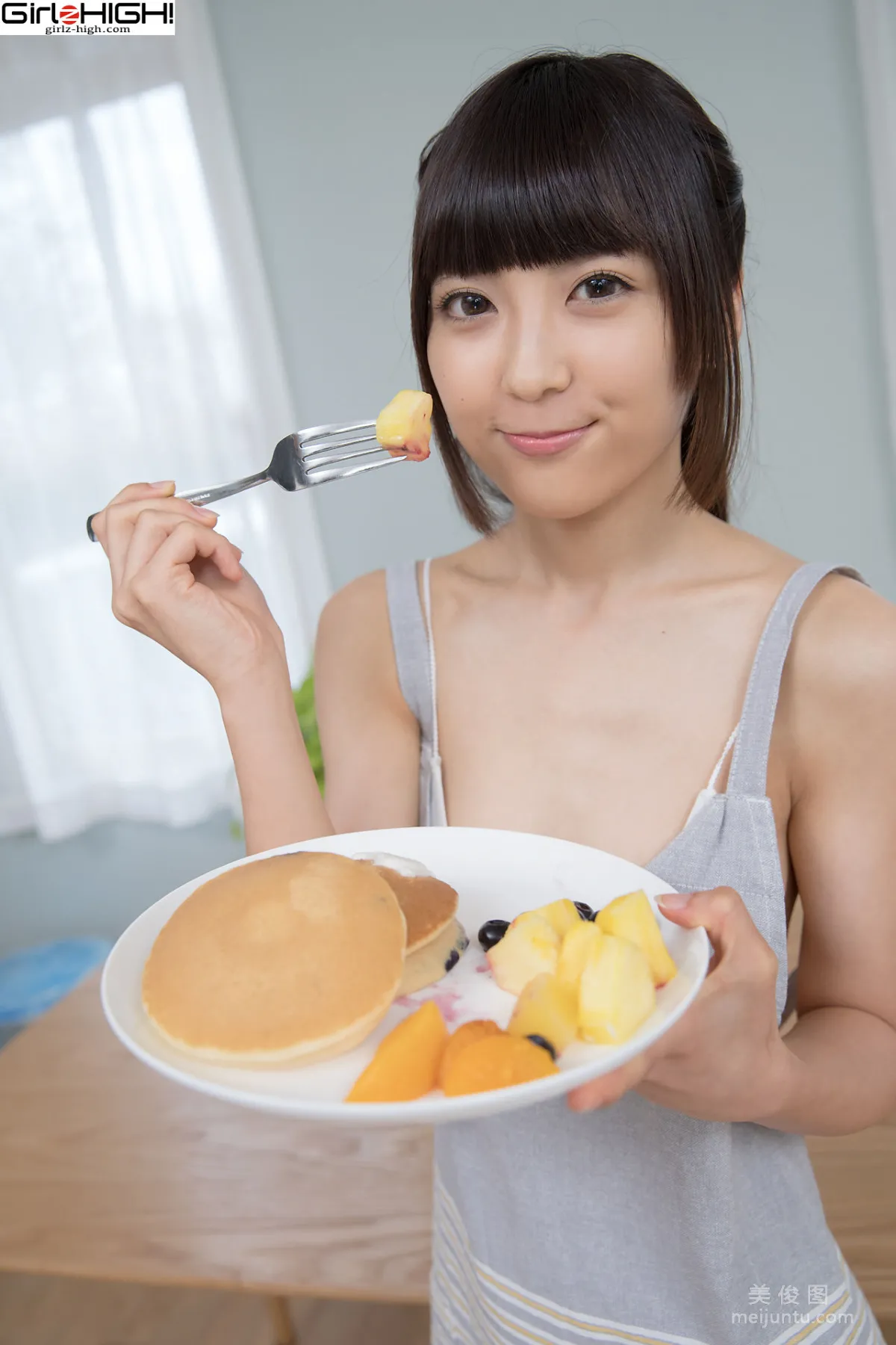 [Girlz-High] Ai Takanashi 高梨あい - bfaa_051_001 7