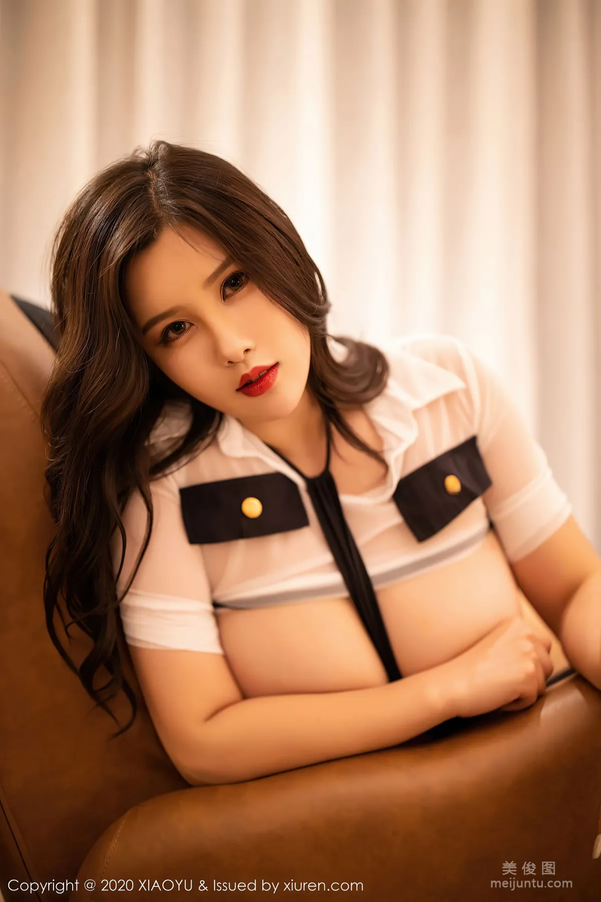 [XIAOYU] Vol.378 Zhou Siqiao Betty, Sexy Flight Attendant Uniform Series photo 39