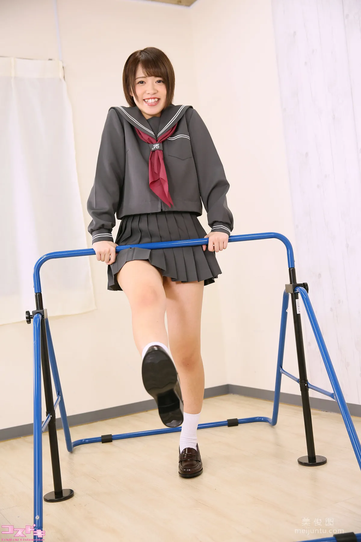 [Cosdoki] Kitomi Kihara 木原琴美 kiharakotomi_pic_graysailor1 1