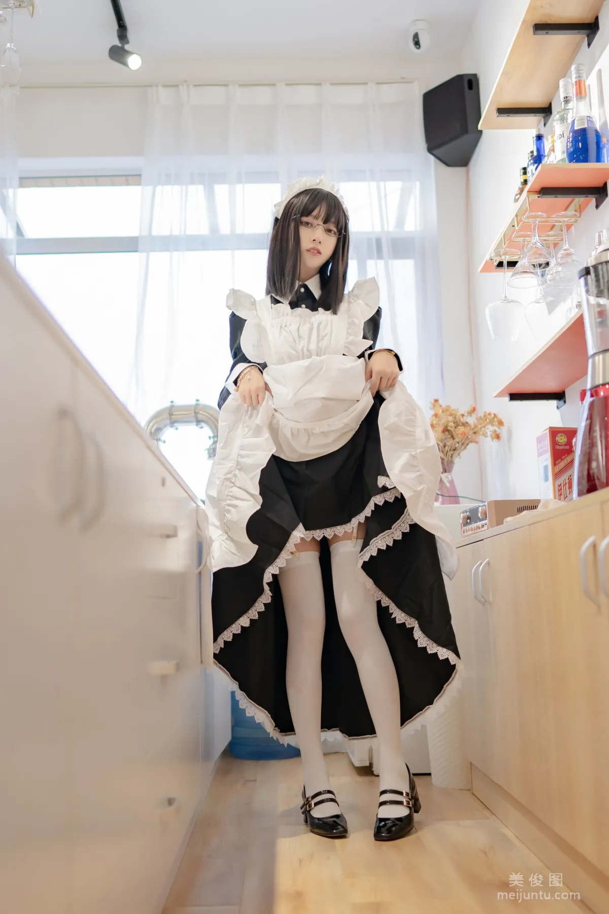 [Cosplay] Mixianxian sama - Maid Long Skirt Photo Set photo 10