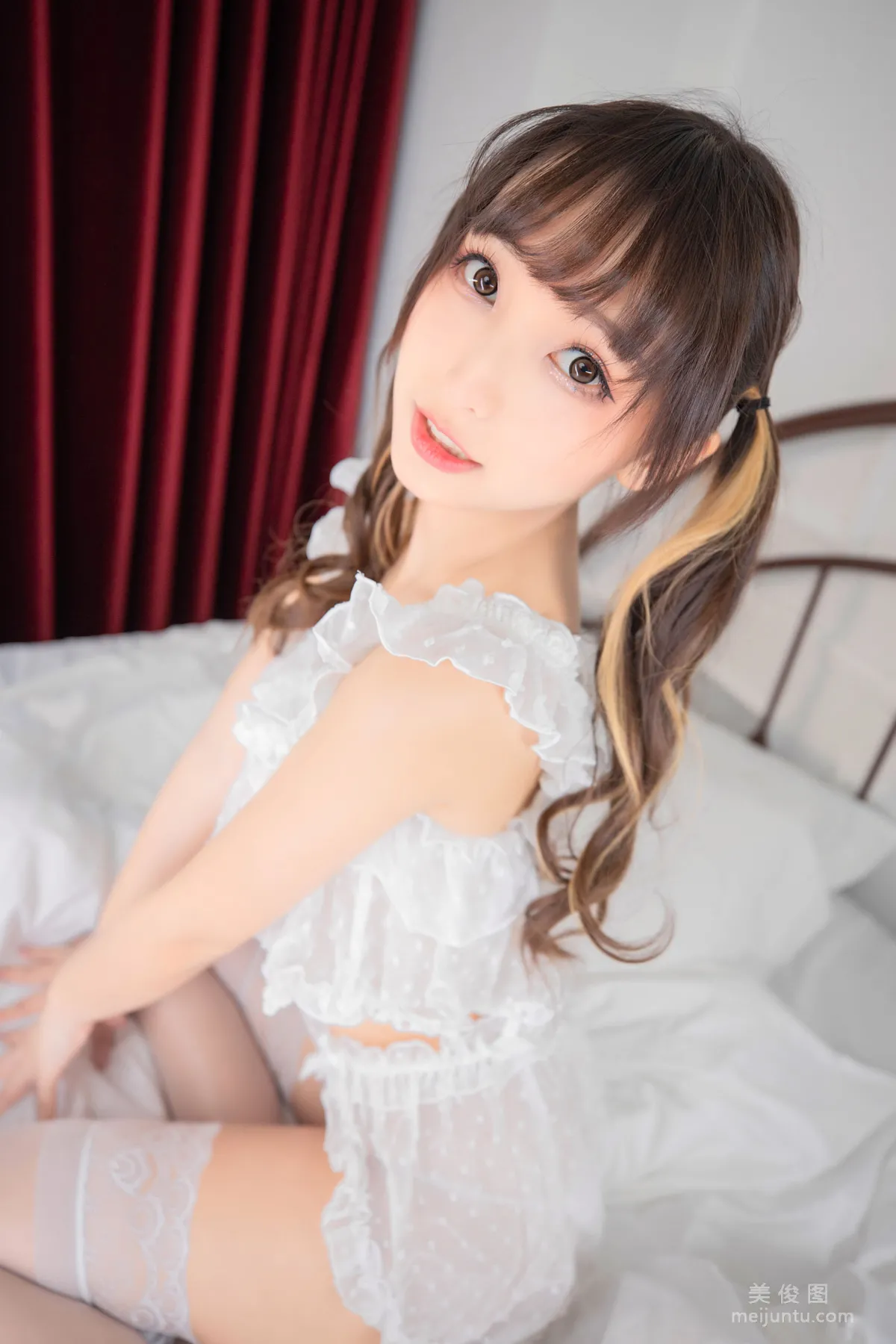 [Cosplay] 萝莉神楽坂真冬之トリック放題 - 白丝少女12