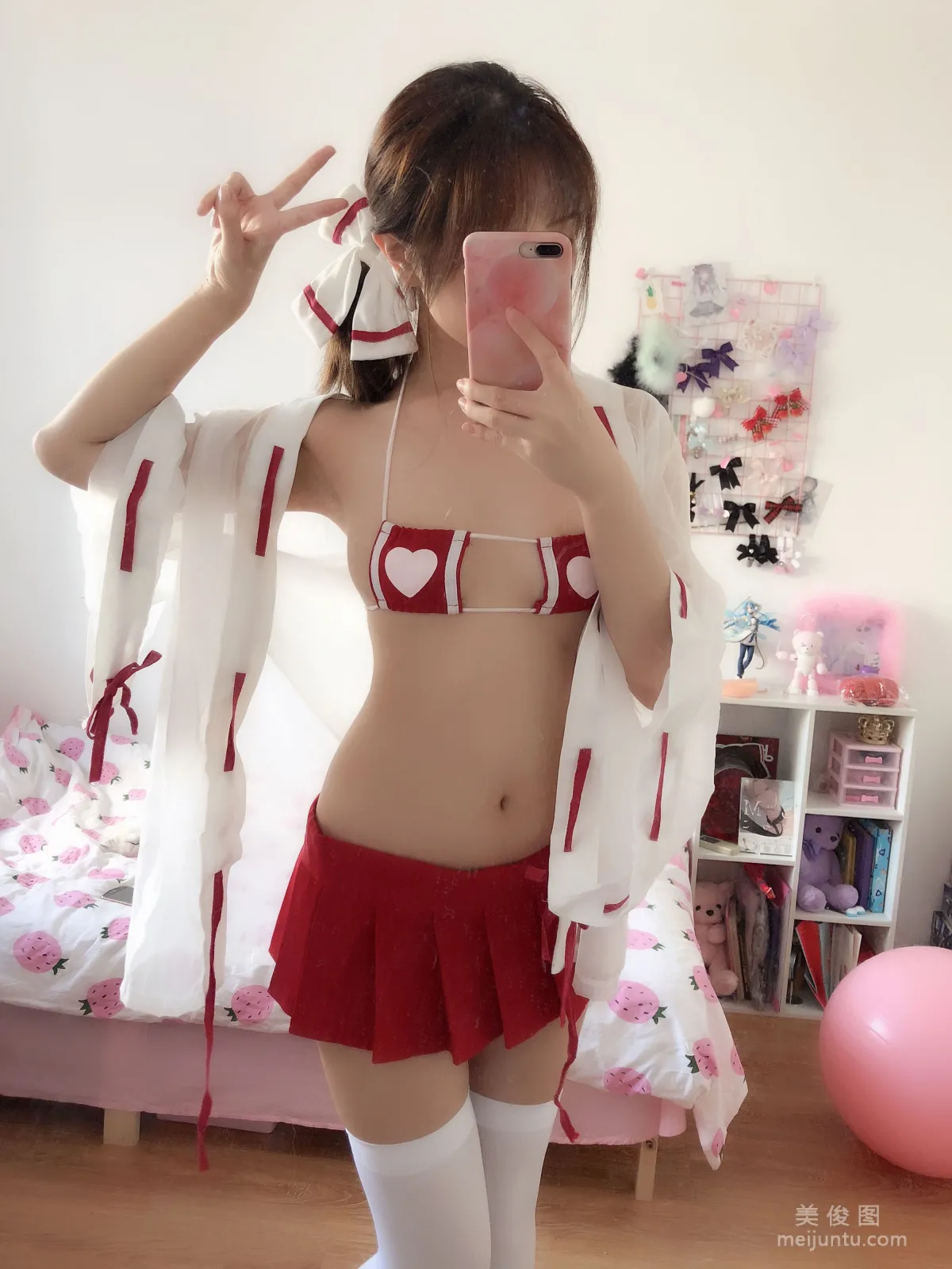 Wenmei Bujiang Daoli: Web Idols photo 8