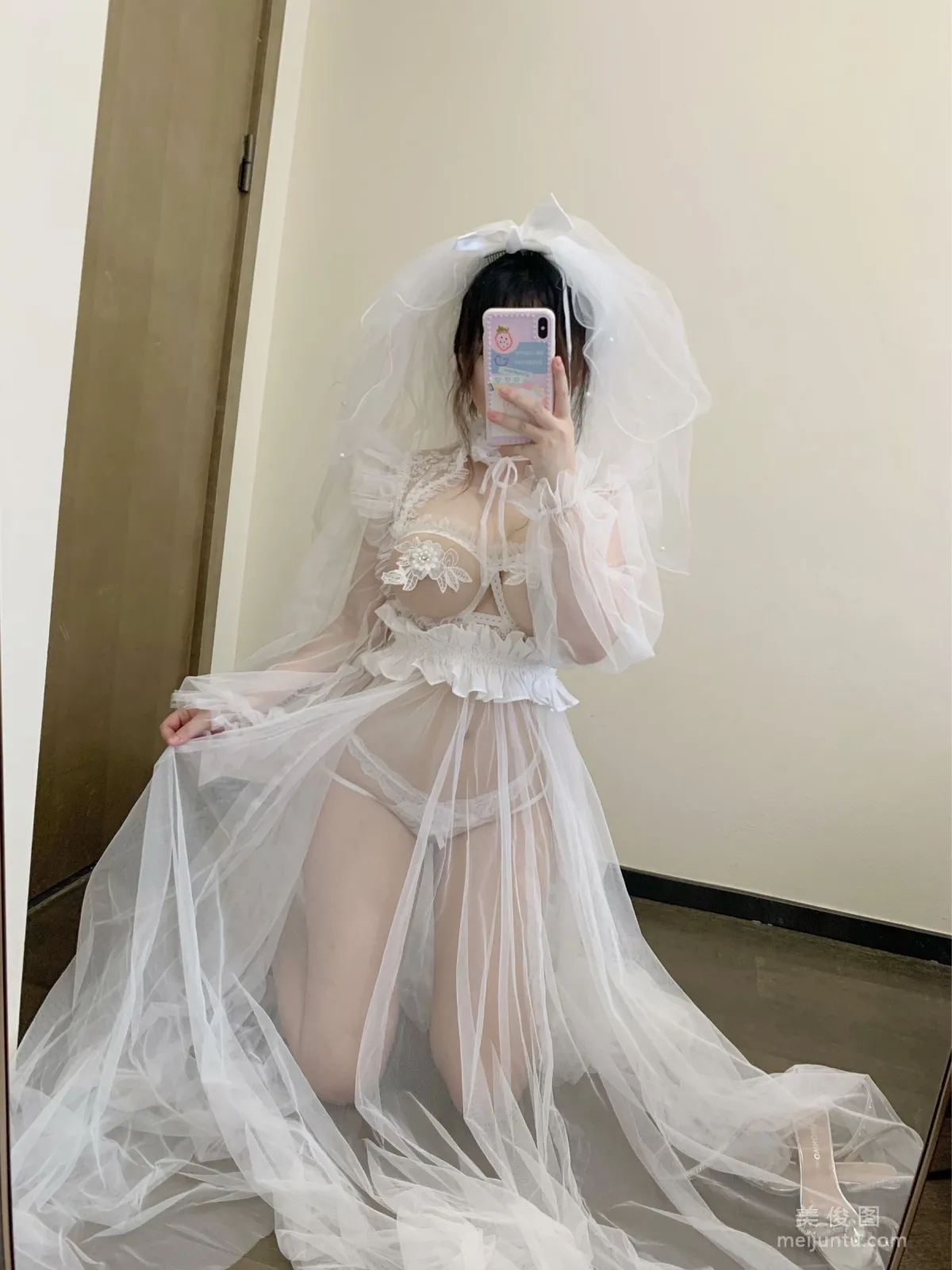 Shiyi Jiangya: Web Idols photo 3