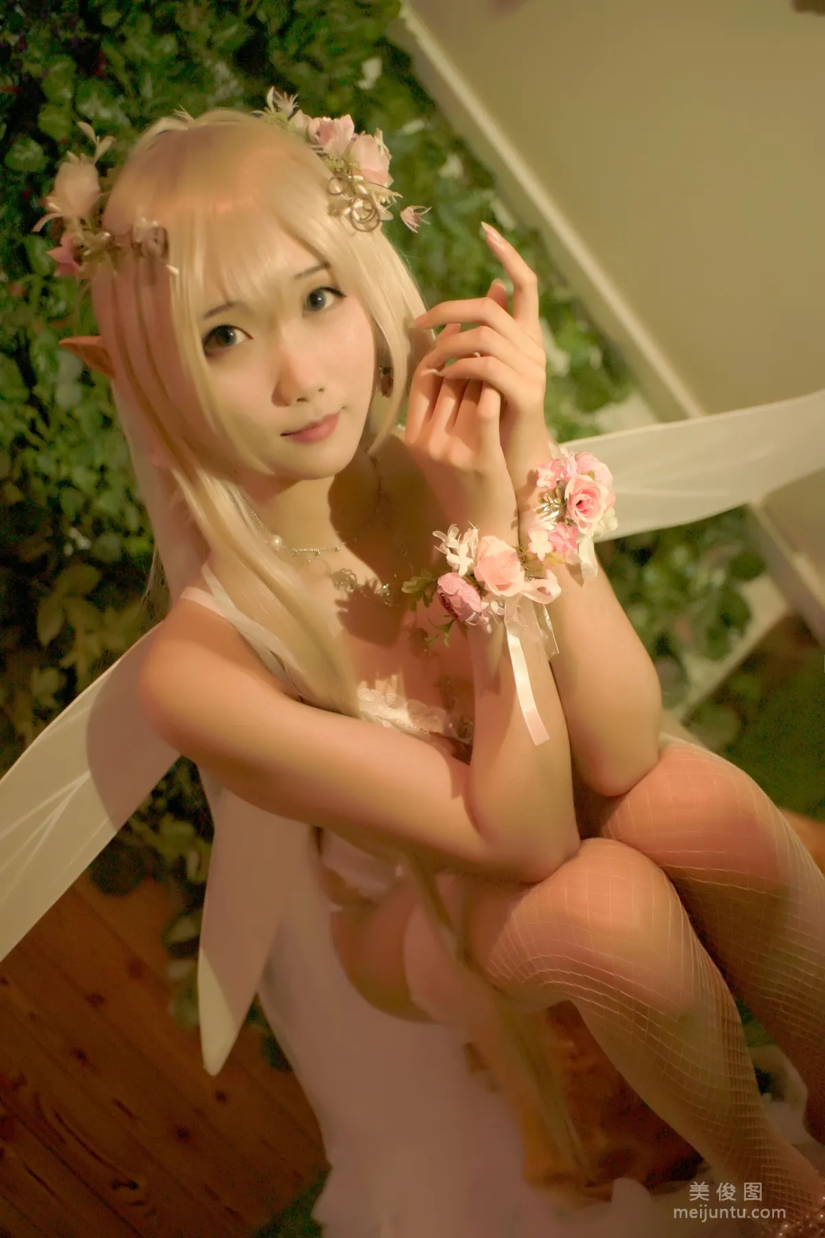 Xiao Meiyan: Web Idols photo 13