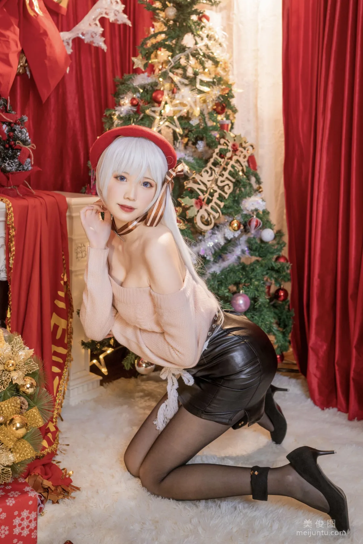 [Cosplay] Zhajiang Mumu - Belfast Maid's Shopping Day photo 6