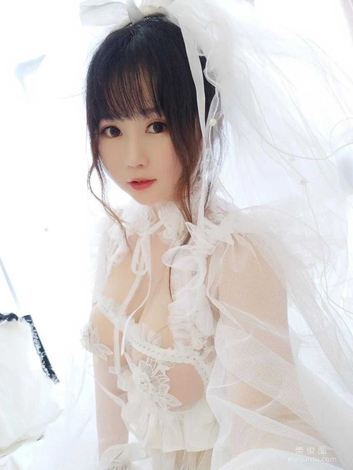 Shiyi Jiangya: Web Idols photo 12