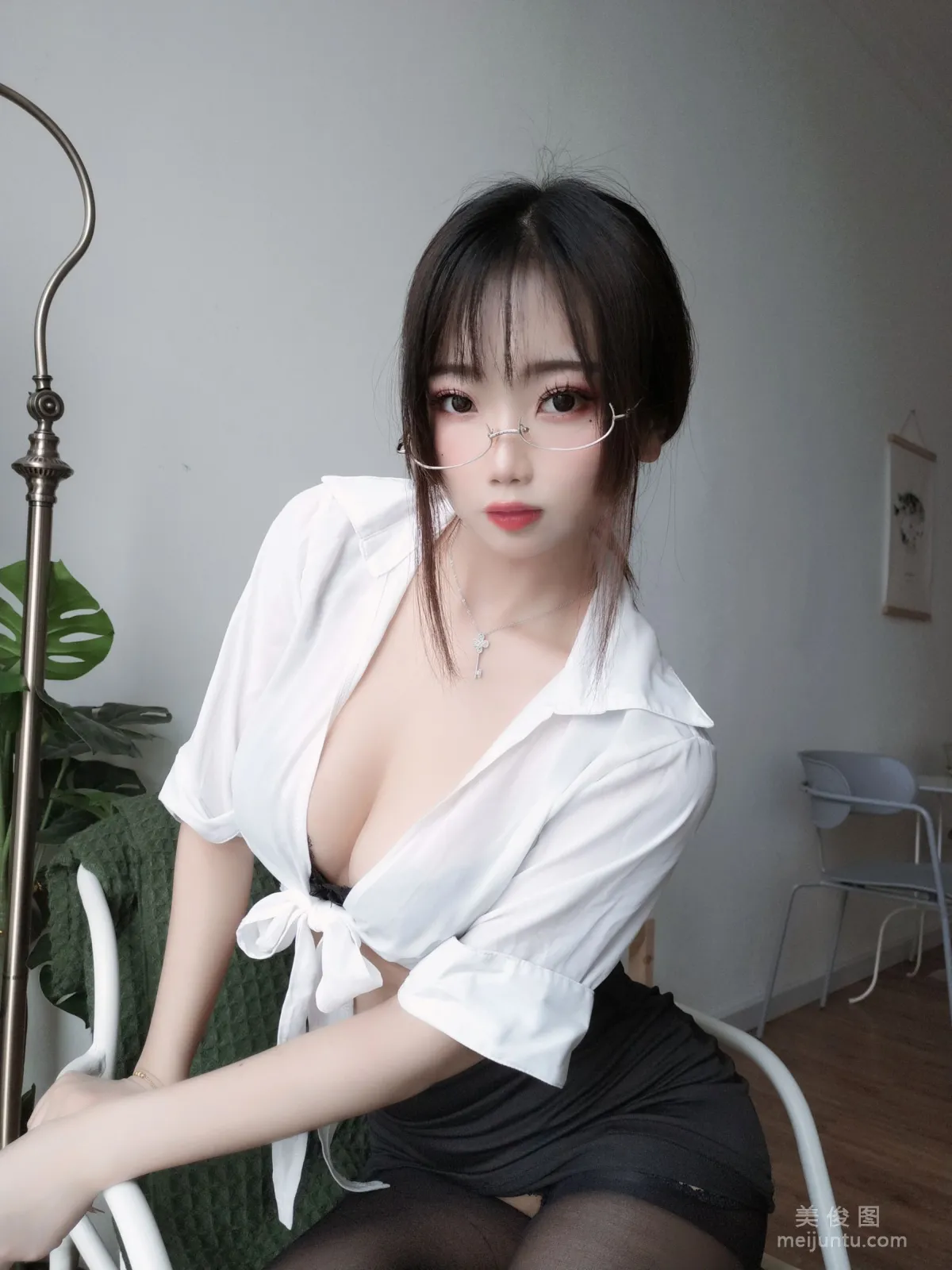 Gui Chuyao: Web Idols photo 30