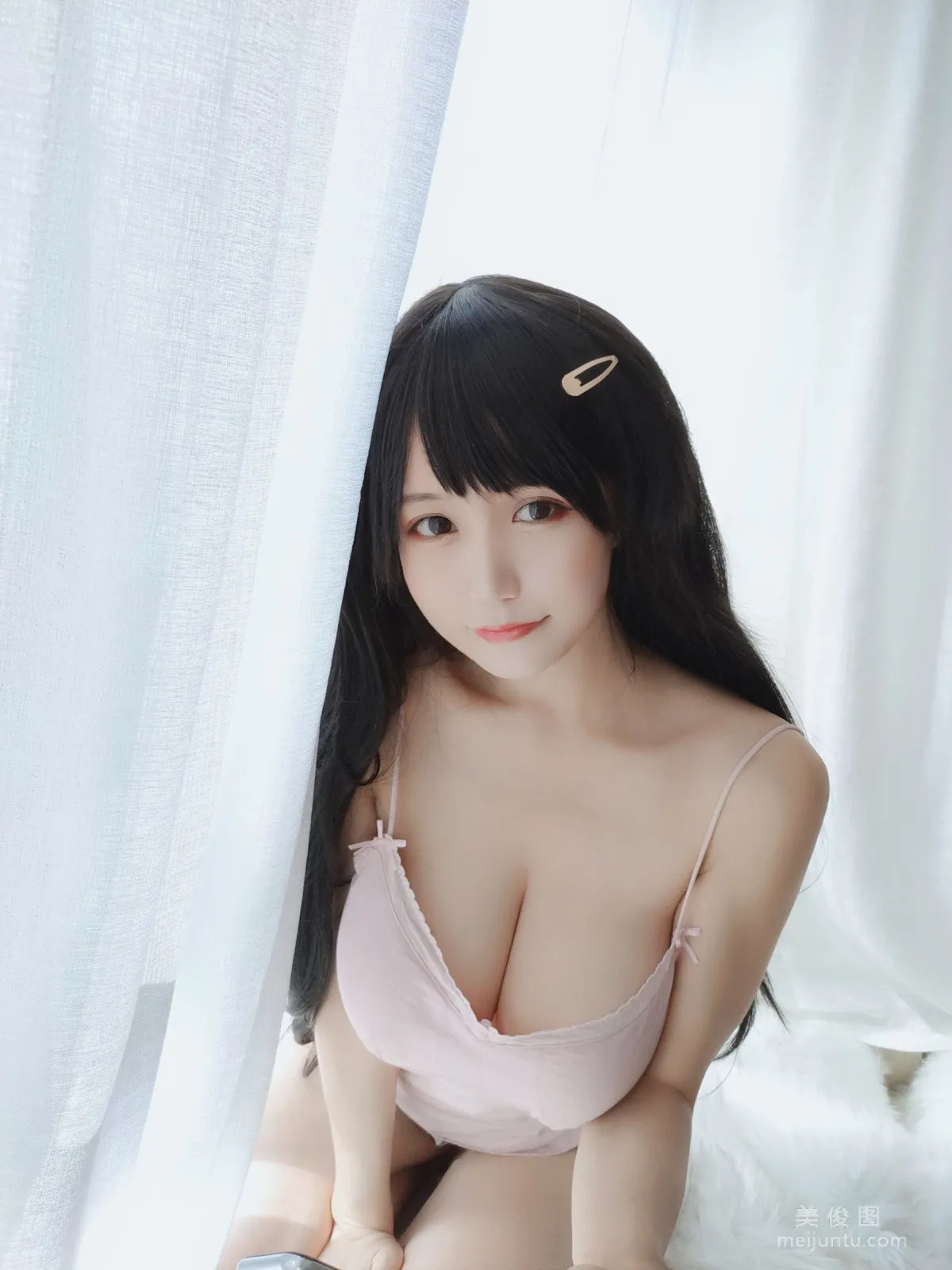 [Cosplay] Anime Blogger Xiaocang Qiandai w - Pink Camisole Photo Set photo 7