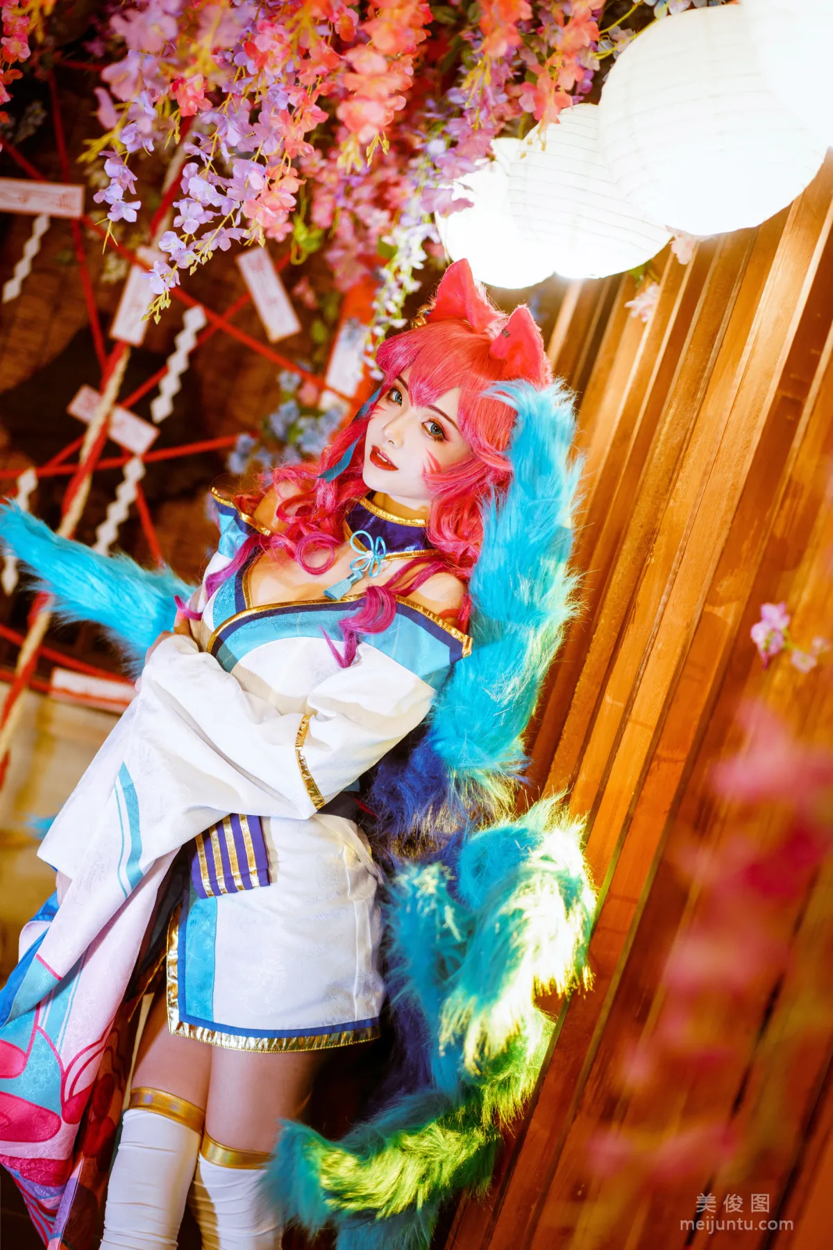 [Cosplay Photos] Anime Blogger Wenmei - Ahri photo 10
