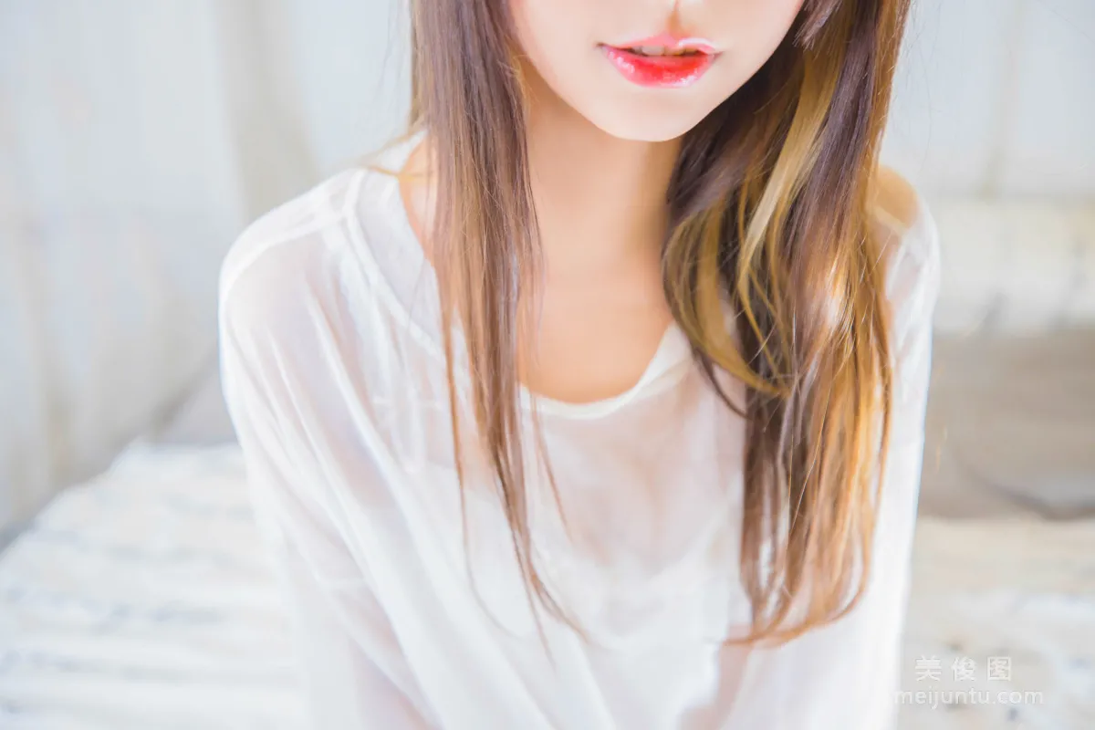 [Cosplay] Shenle Banzhen Dong "Okaeri" White Silk Cat Paws Photo Set photo 78