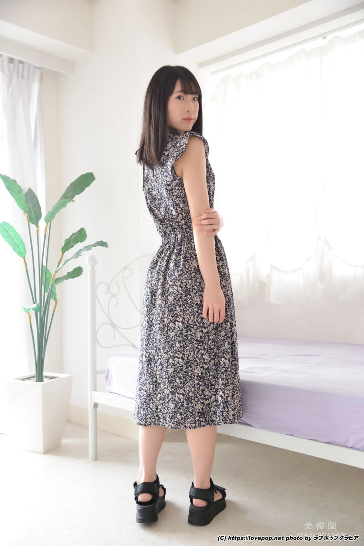 [LovePop] Shiho Natsuki Photoset 01 photo 17