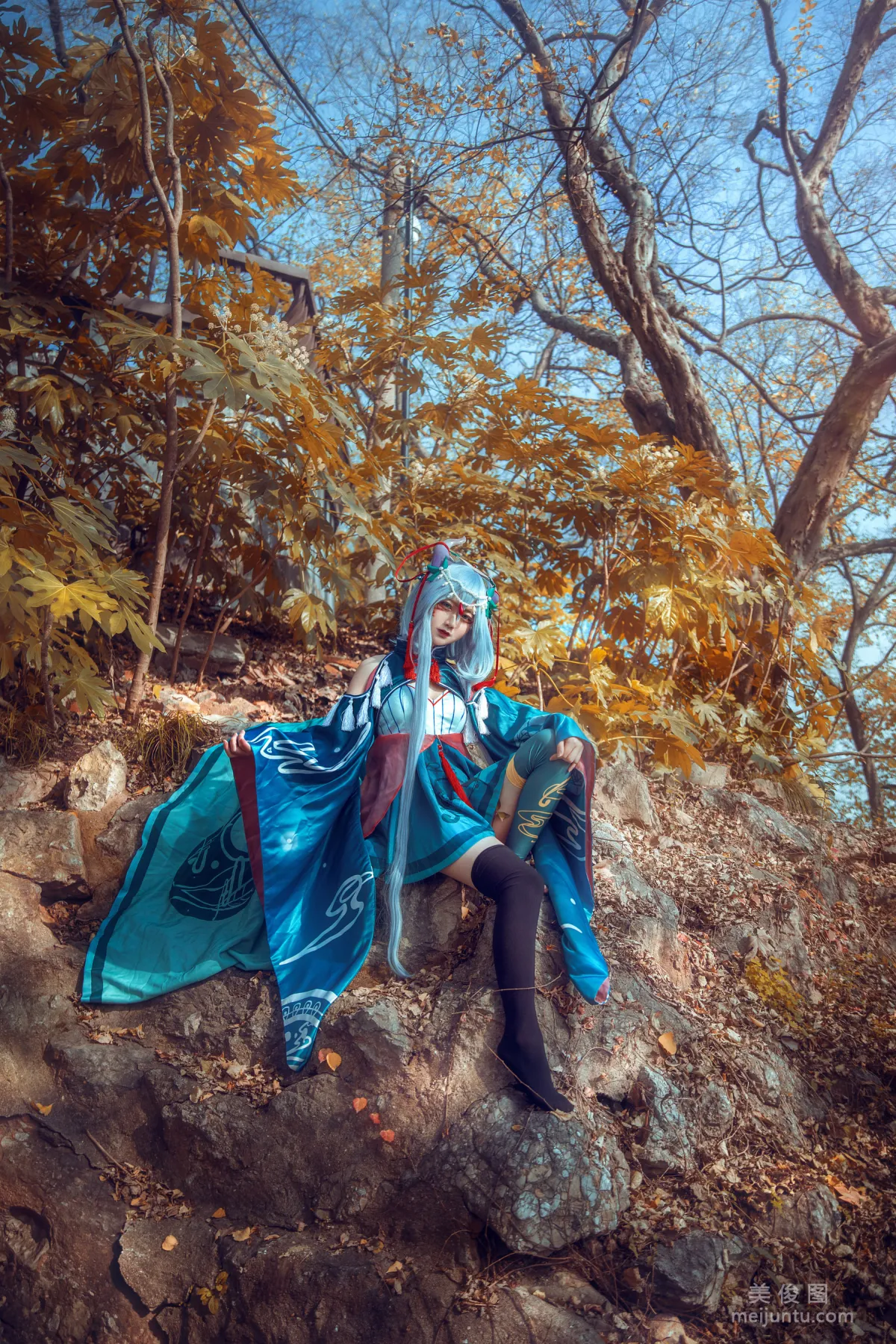 [Cosplay Photos] Anime Blogger Xianyin sic, Luo Tianyi Ancient Myth photo 2