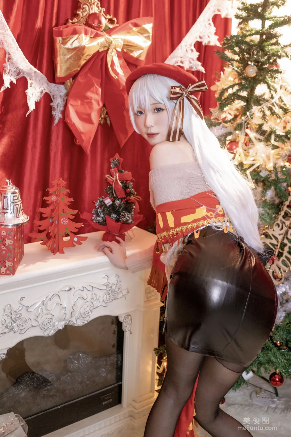 [Cosplay] Zhajiang Mumu - Belfast Maid's Shopping Day photo 3
