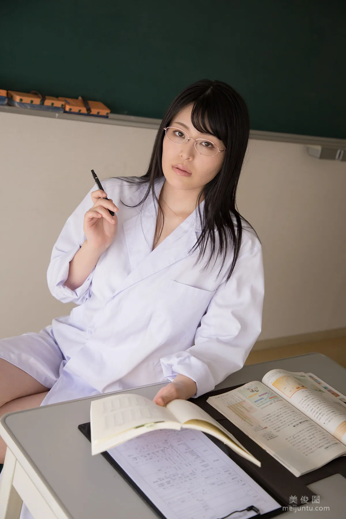 [Minisuka.tv] Maho Tsurushi 鶴祀眞歩 - Limited Gallery 03 1