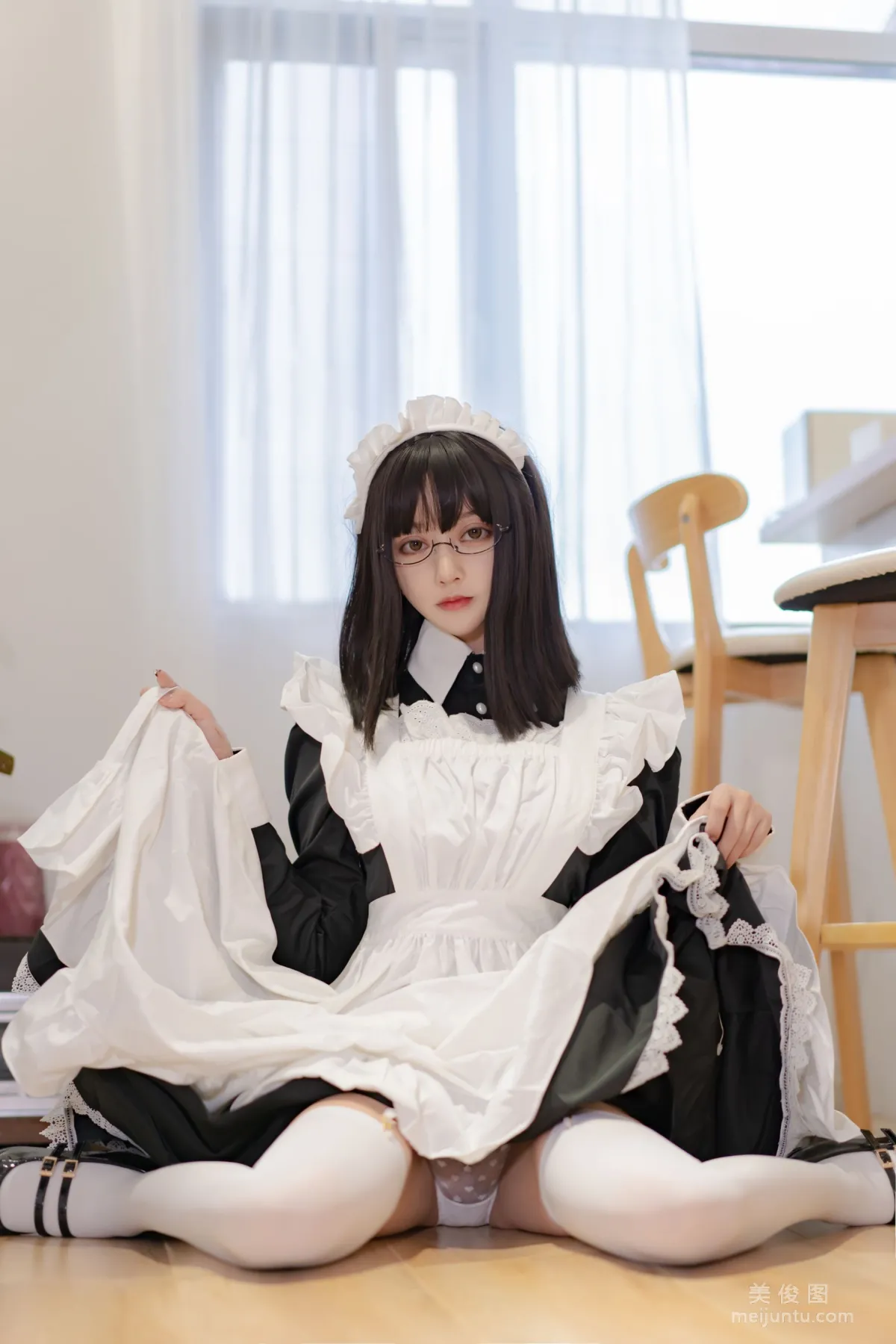 [Cosplay] Mixianxian sama - Maid Long Skirt Photo Set photo 3