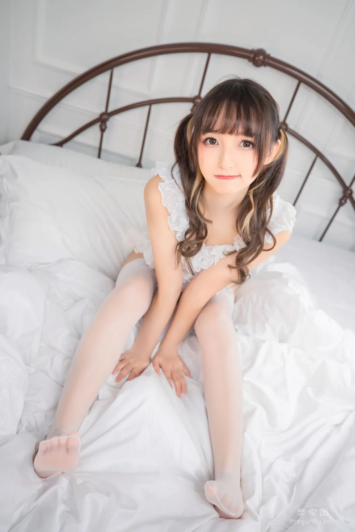 [Cosplay] 萝莉神楽坂真冬之トリック放題 - 白丝少女10