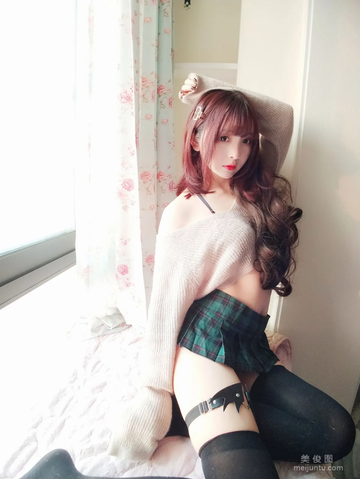 [Cosplay] 2D Beauty Guchuan kagura, Sexy Sweater photo 13