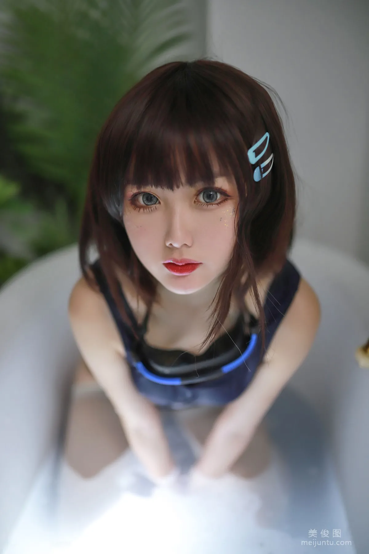 [Cosplay] 您的蛋蛋 - 夏日泳装 浴缸 写真集1