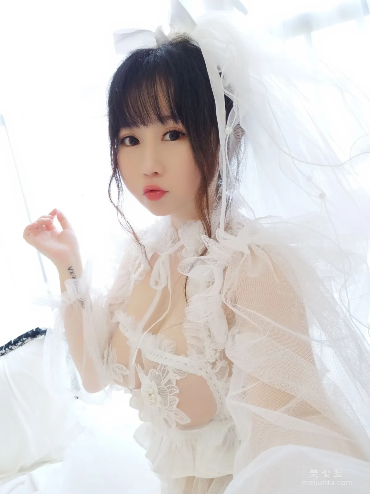 Shiyi Jiangya: Web Idols photo 9